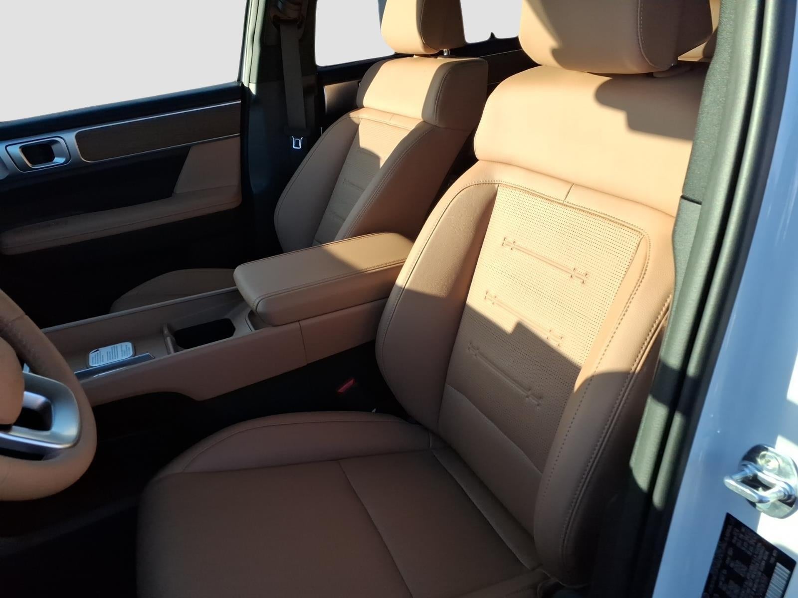 2027 Hyundai SANTA FE Limited 6P