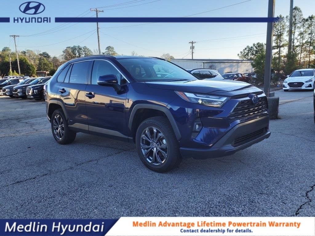 2022 Toyota RAV4 Hybrid XLE Premium