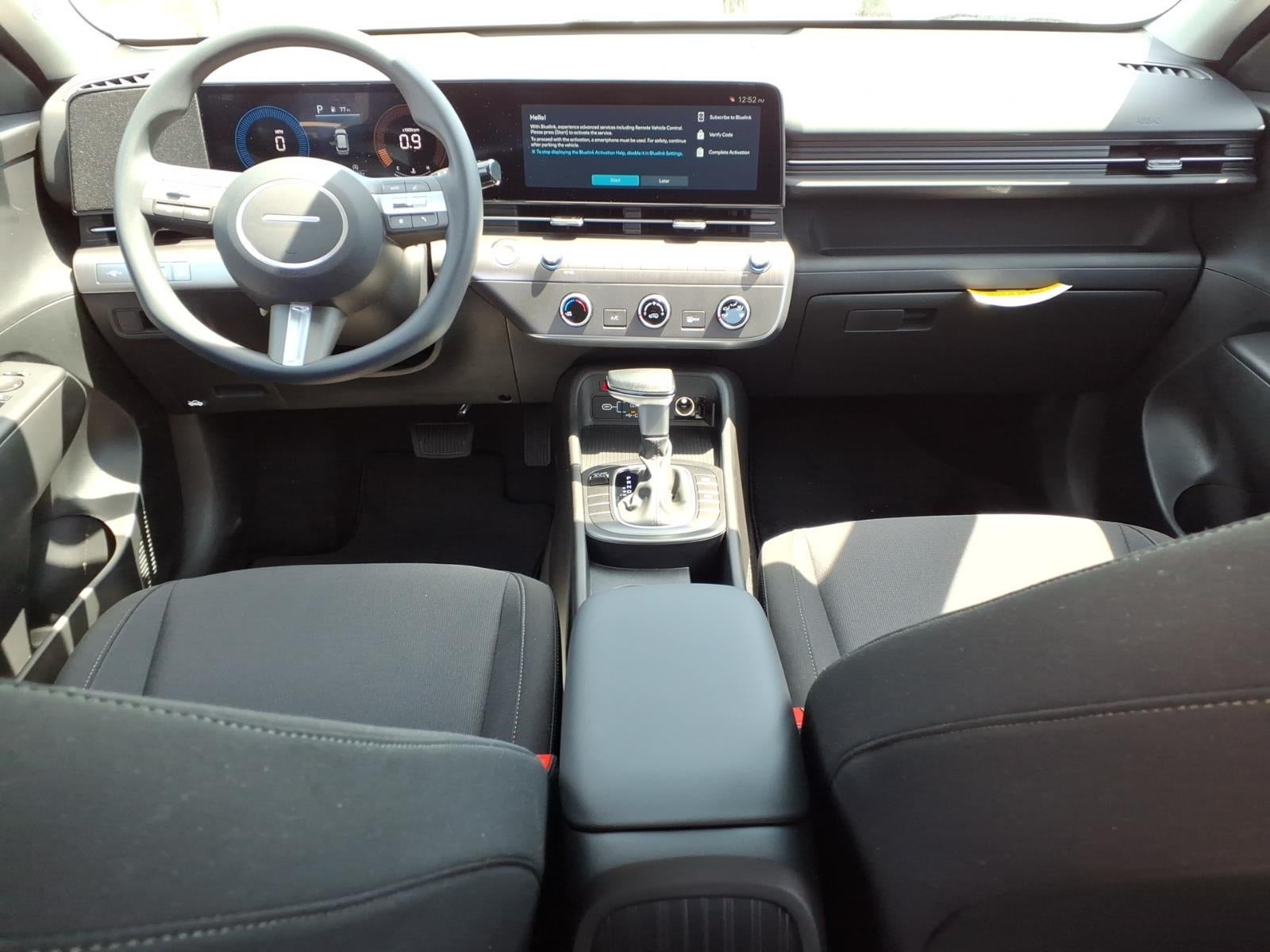 2026 Hyundai KONA SE