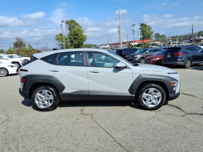 2026 Hyundai KONA SE