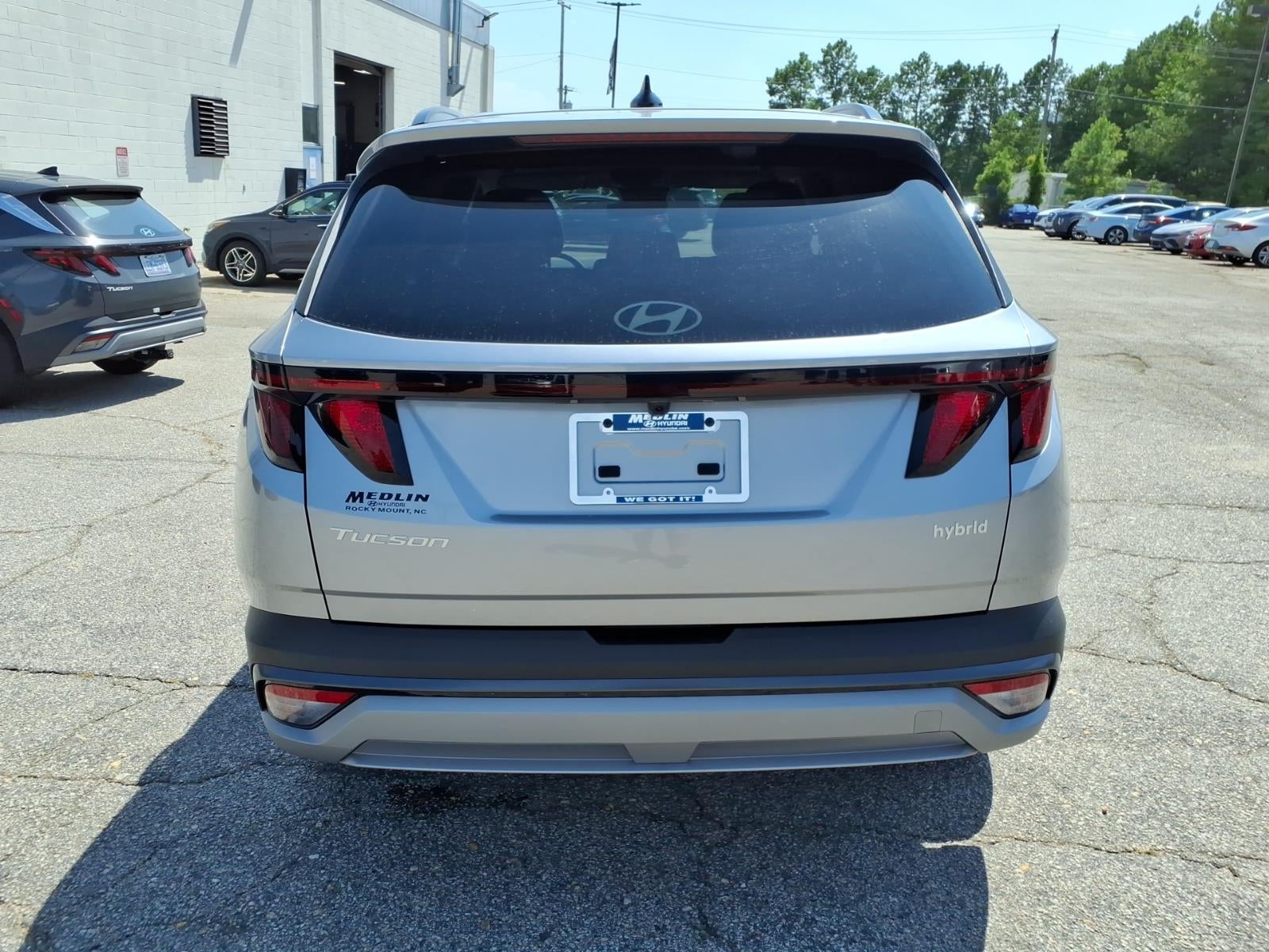 2026 Hyundai TUCSON HYBRID SEL