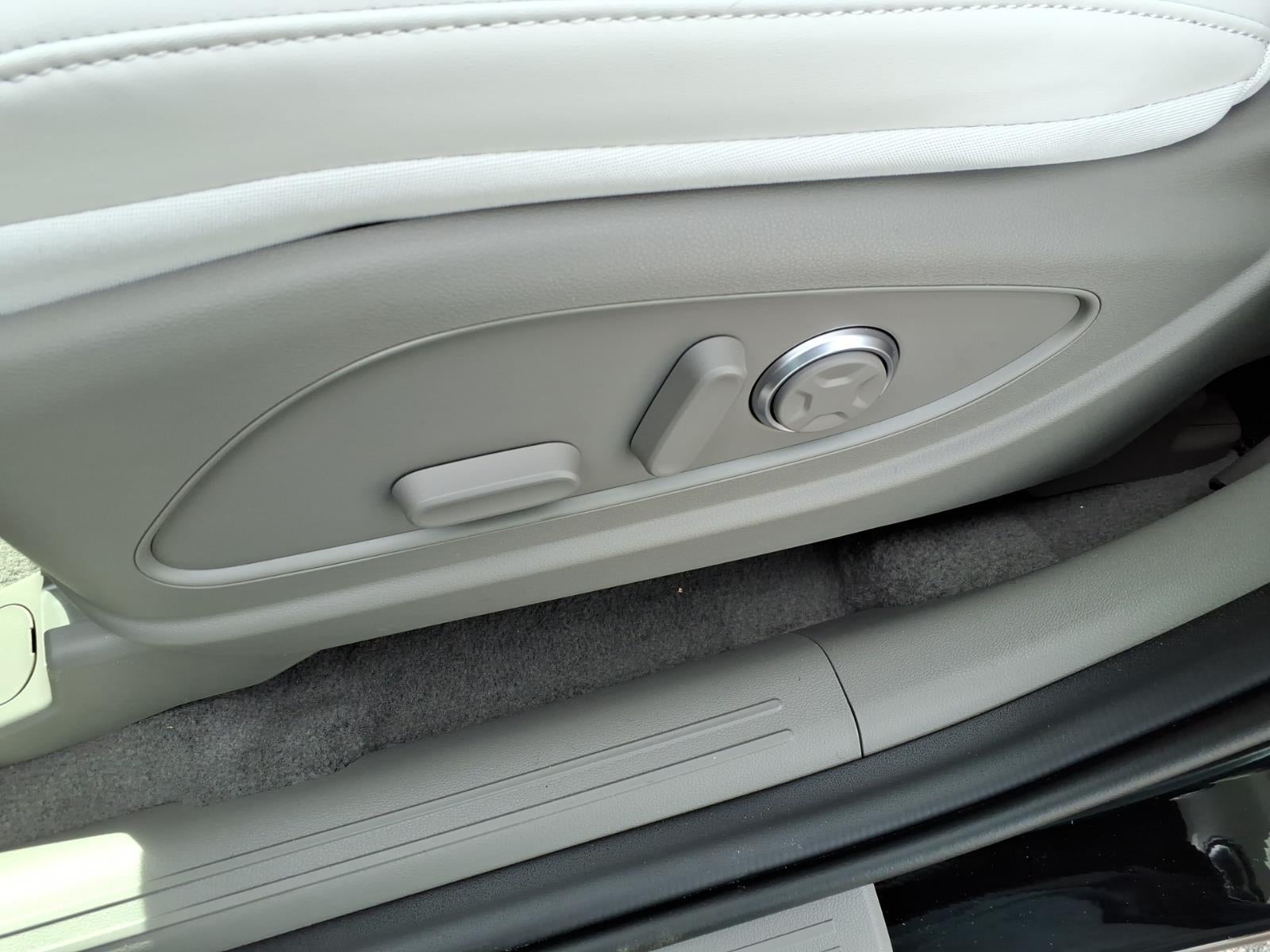 2026 Hyundai PALISADE HYBRID Blue SEL Premium 8P