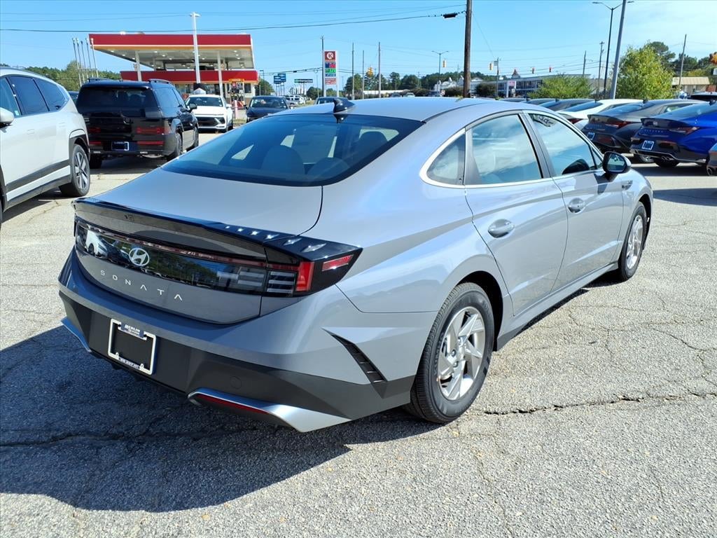 2026 Hyundai SONATA SE