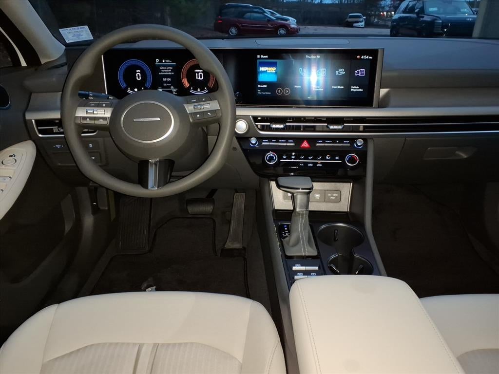 2026 Hyundai SONATA SE