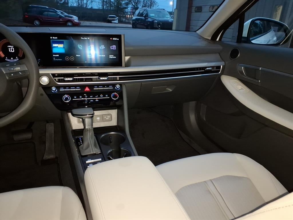 2026 Hyundai SONATA SE