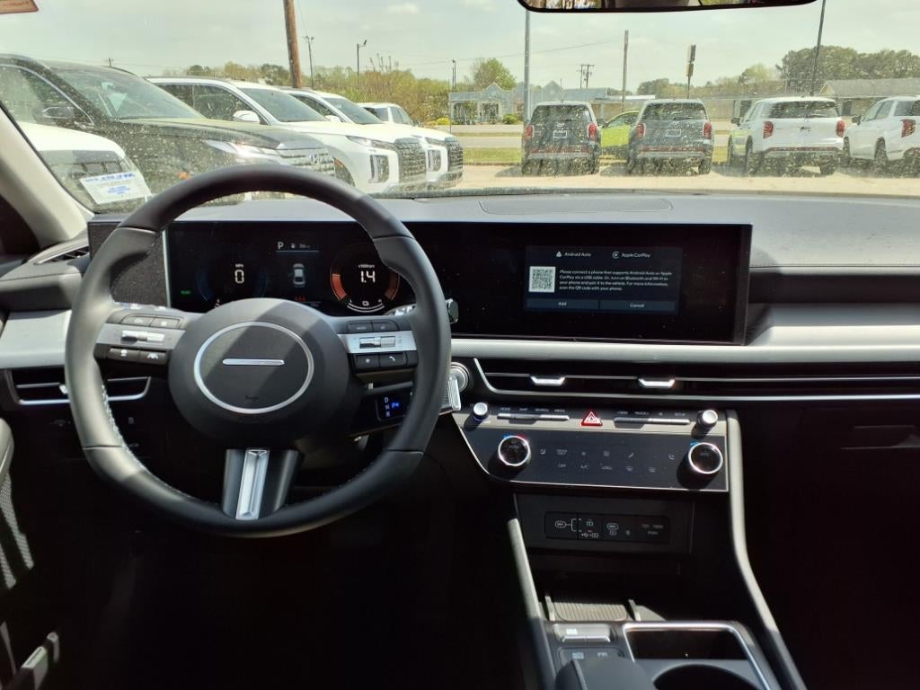 2025 Hyundai SONATA HYBRID SEL