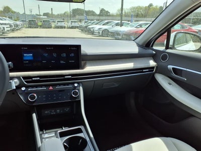 2025 Hyundai SONATA HYBRID SEL