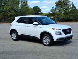 2026 Hyundai VENUE SE