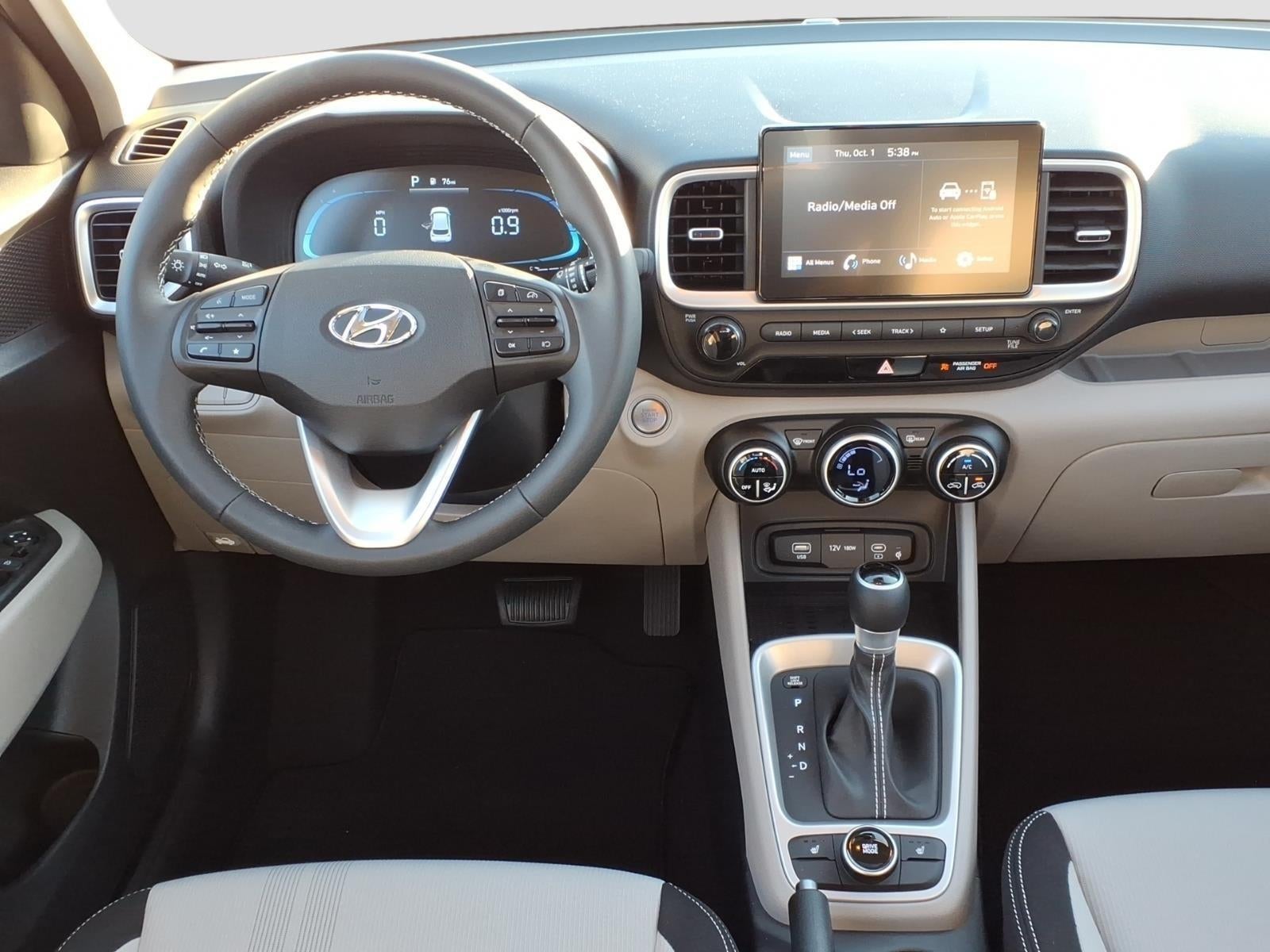 2026 Hyundai VENUE SEL