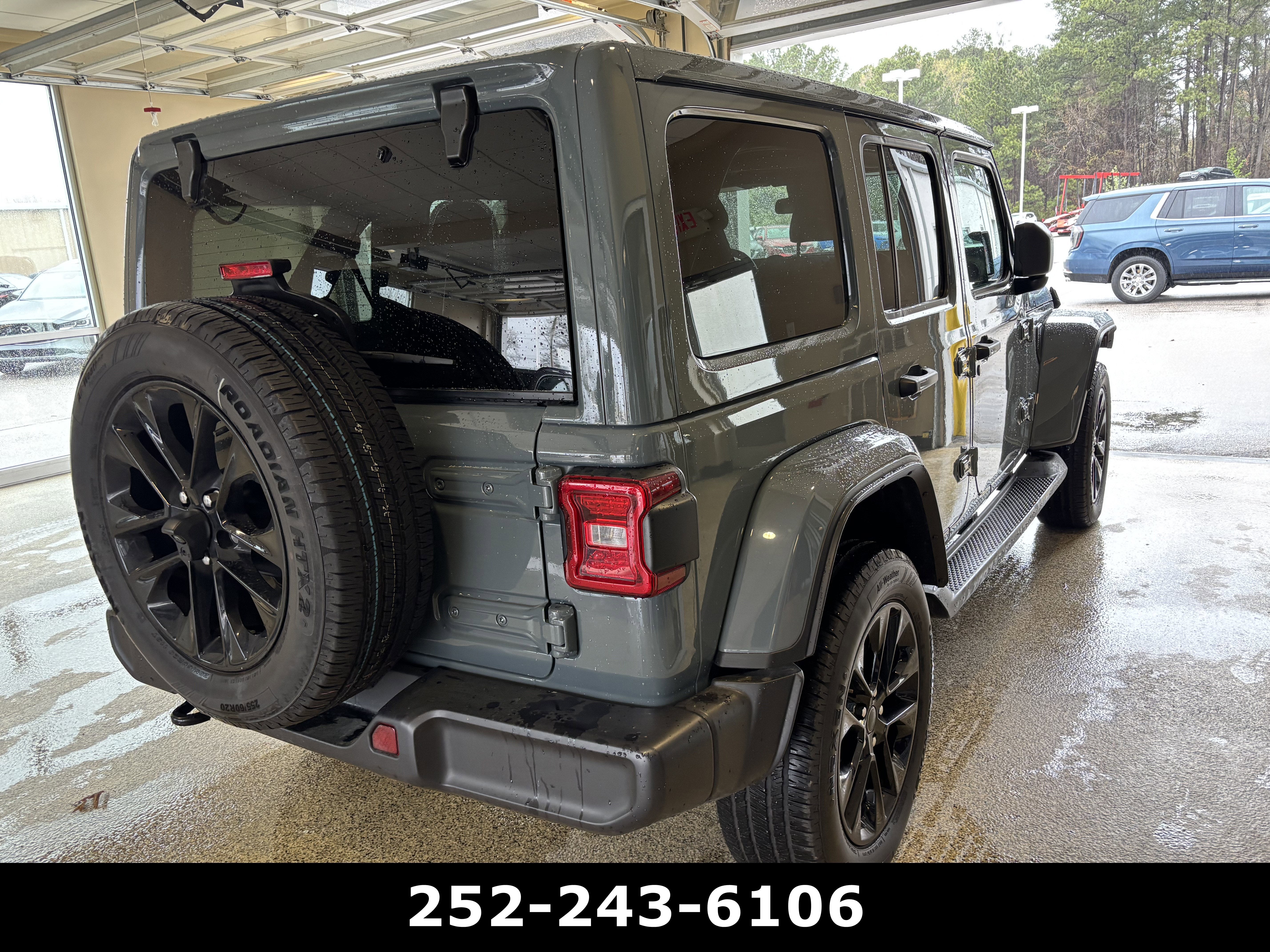 2025 Jeep Wrangler 4xe Sahara