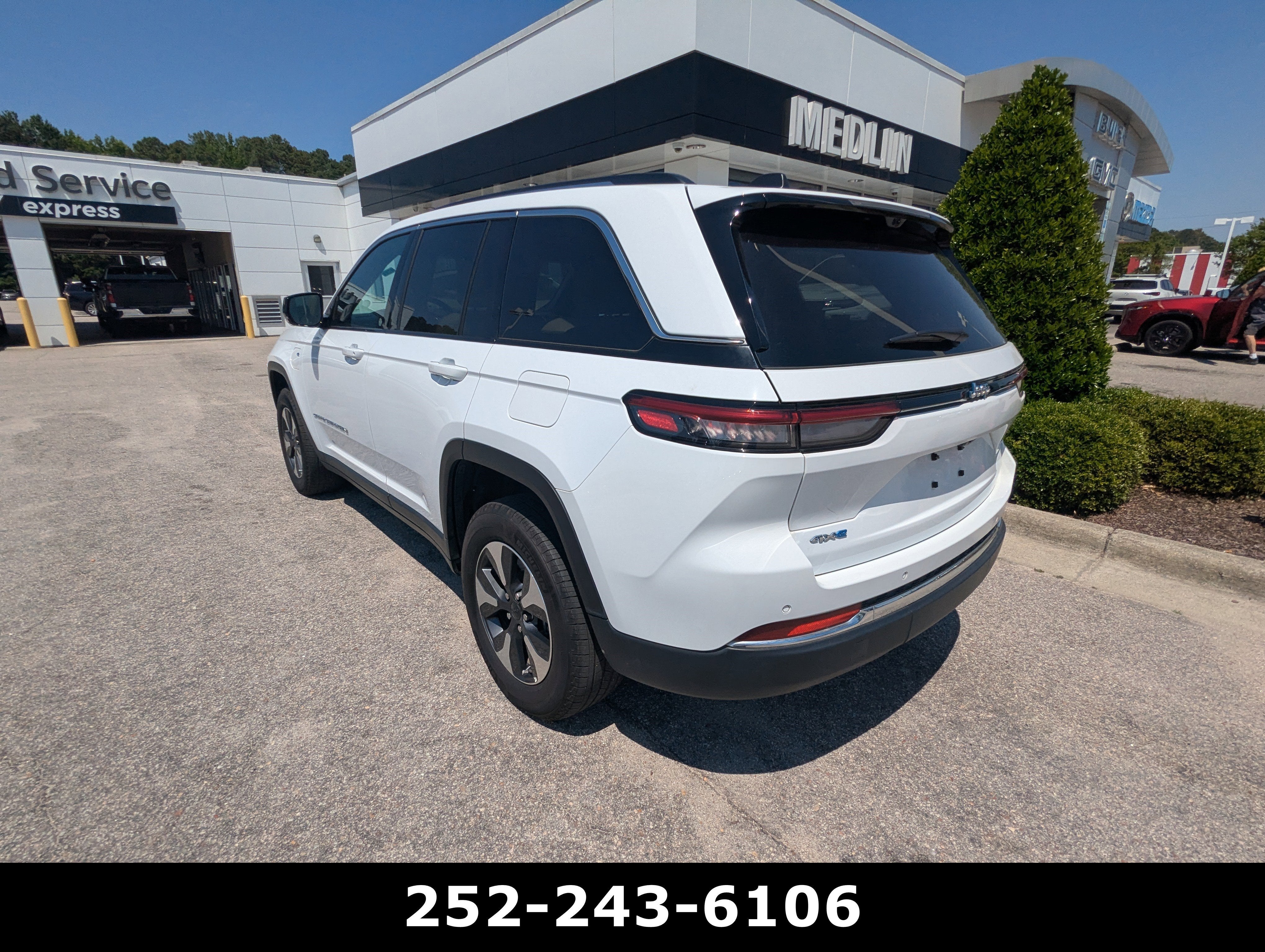 2022 Jeep Grand Cherokee 4xe 4x4