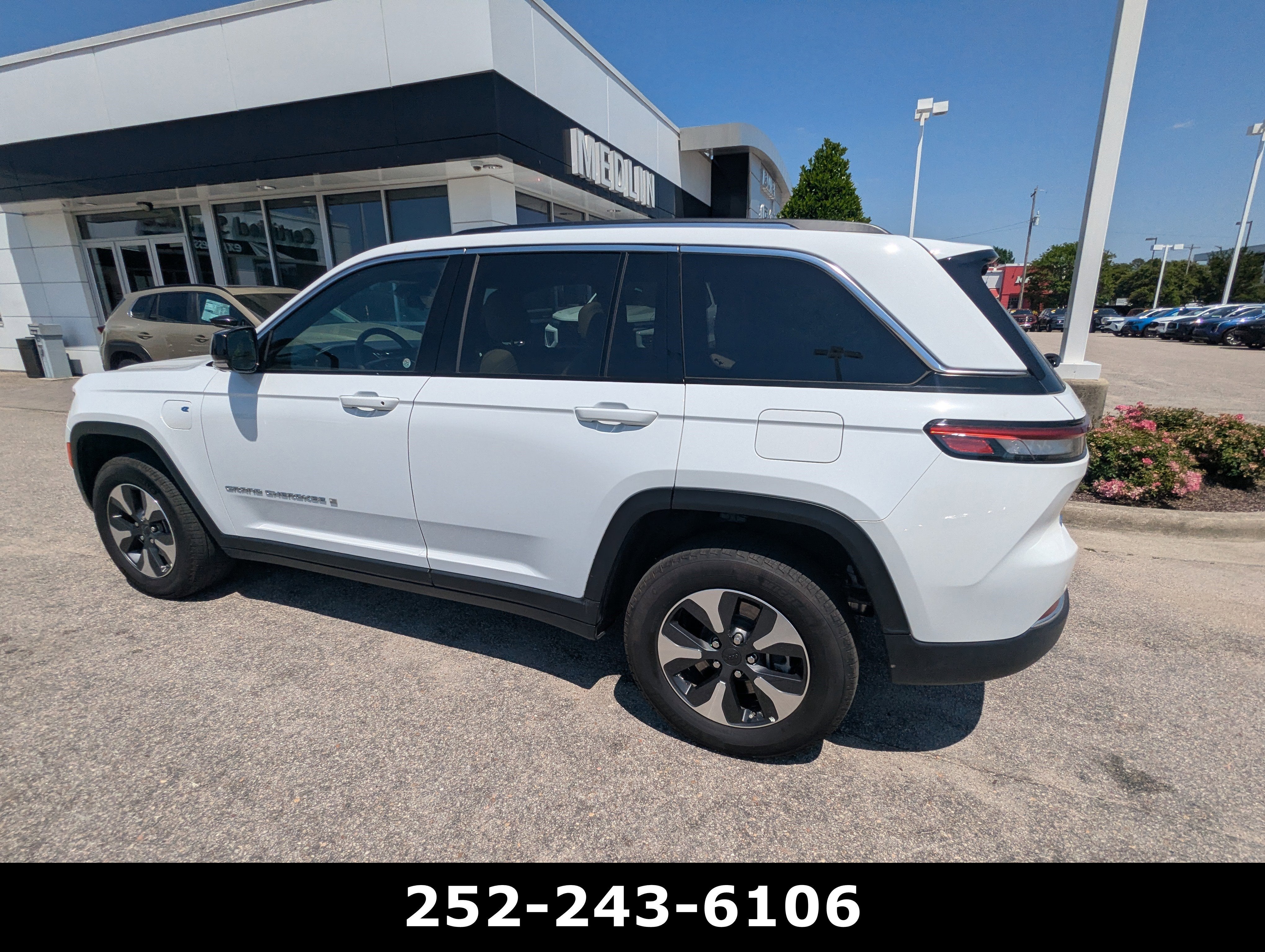 2022 Jeep Grand Cherokee 4xe 4x4