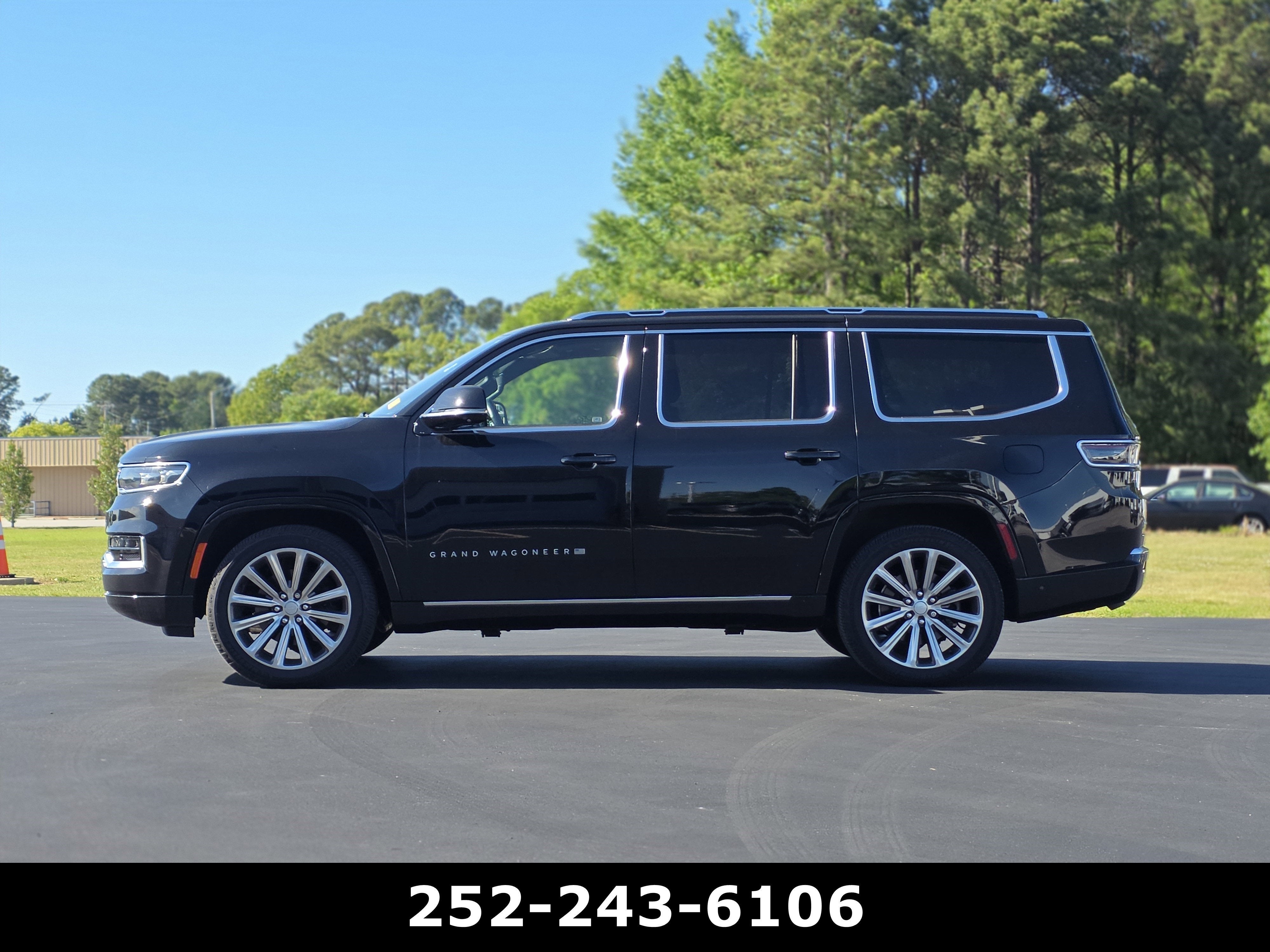 2022 Jeep Grand Wagoneer Series II