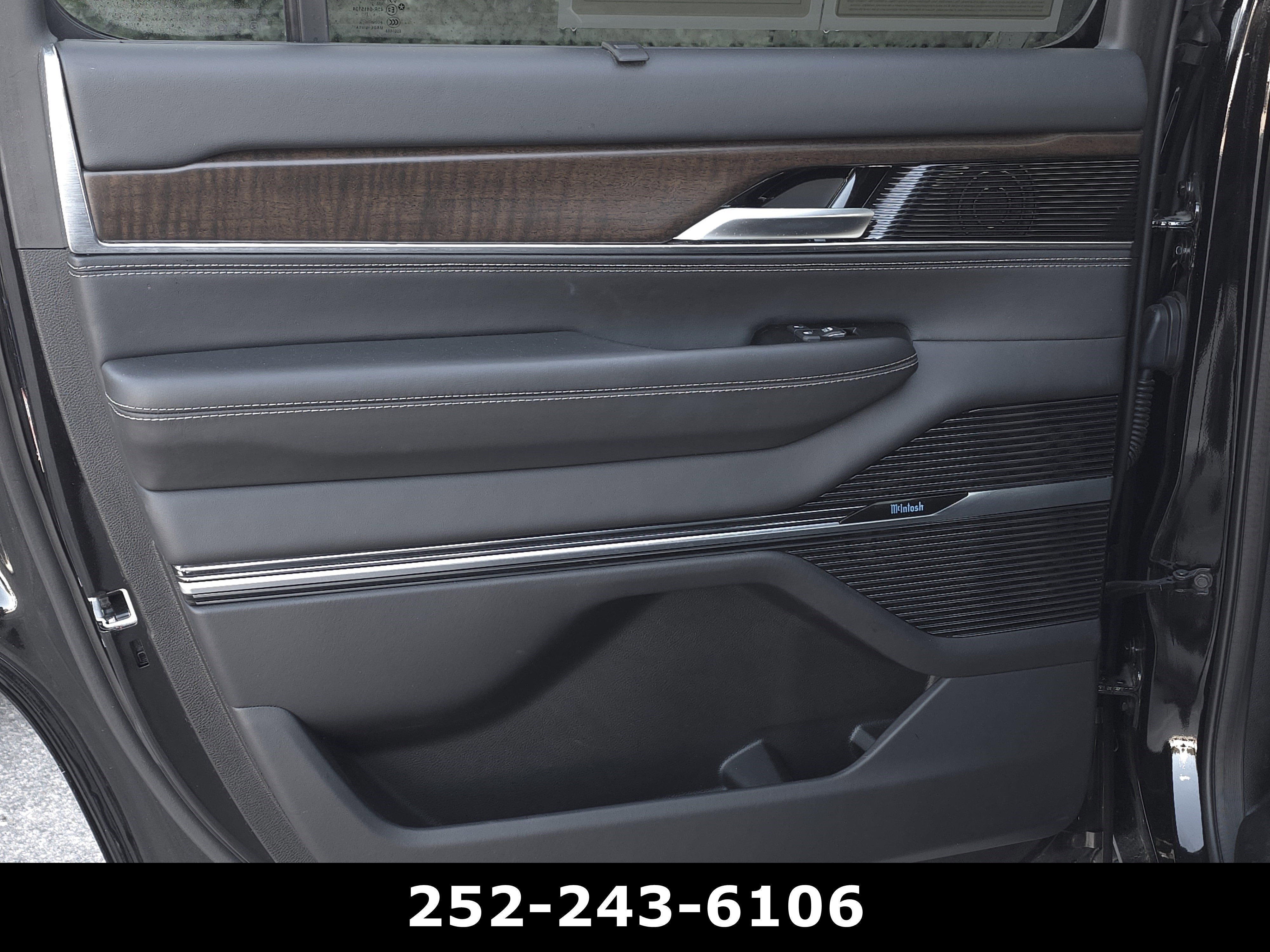 2022 Jeep Grand Wagoneer Series II