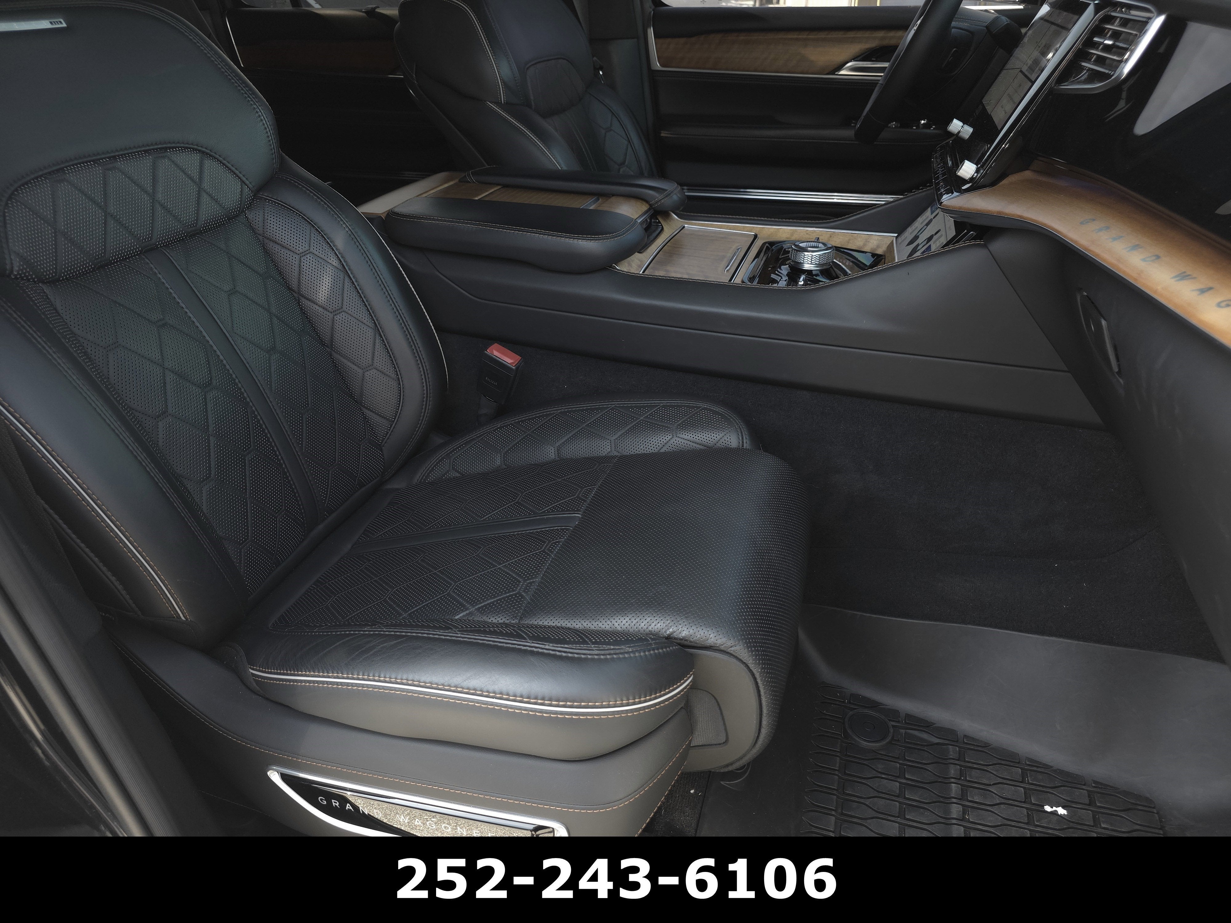 2023 Jeep Grand Wagoneer Series III