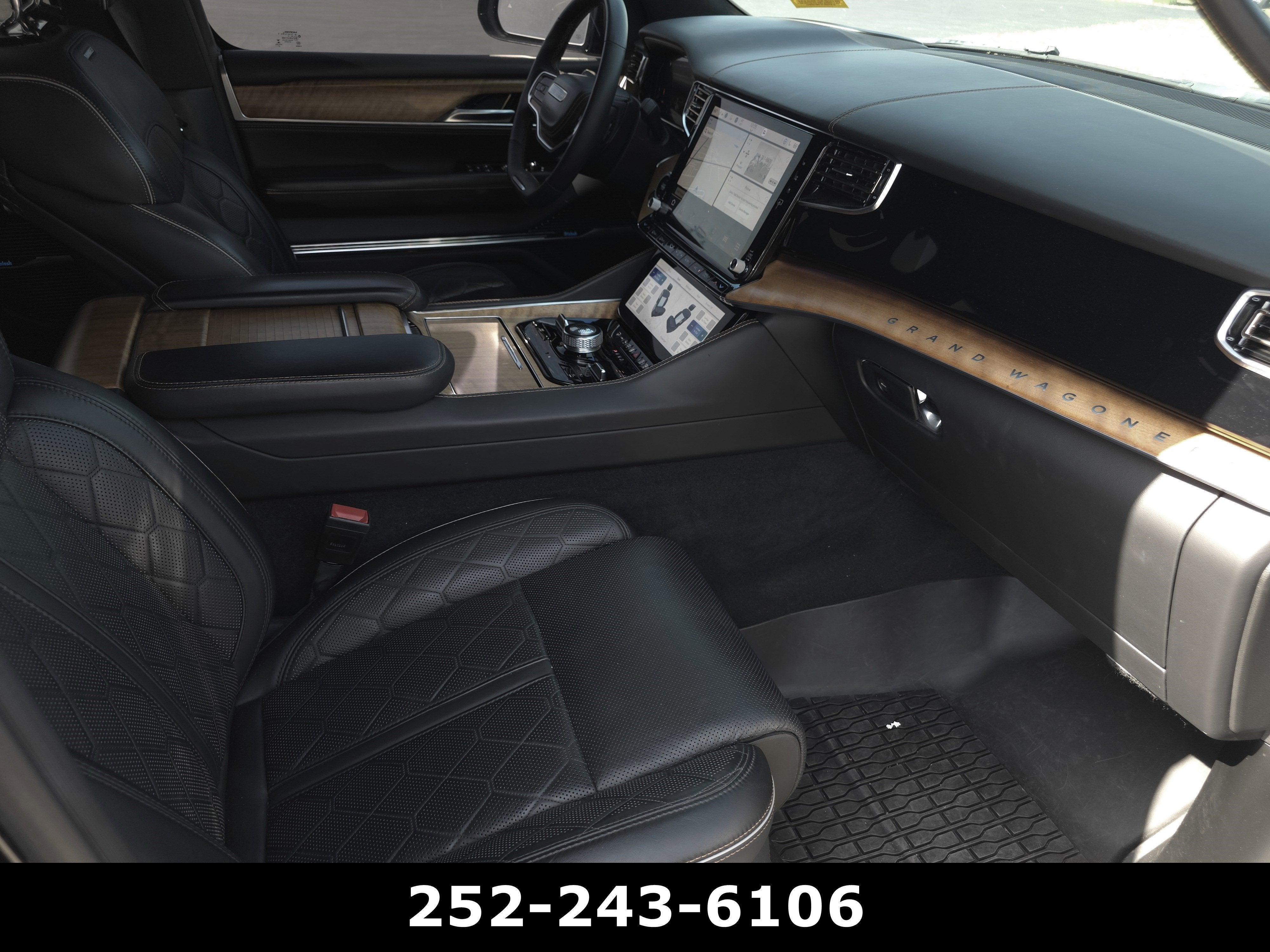 2023 Jeep Grand Wagoneer Series III