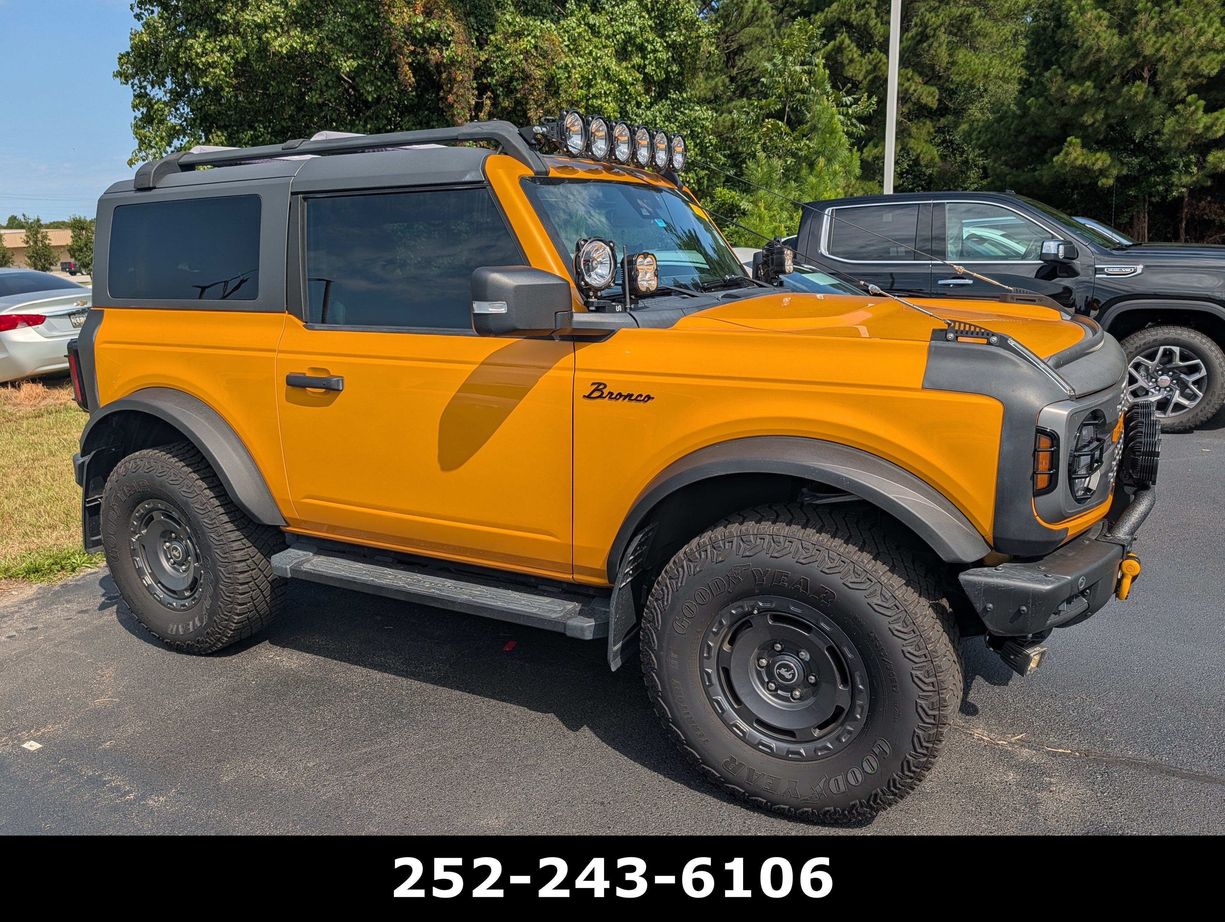 2021 Ford Bronco Base