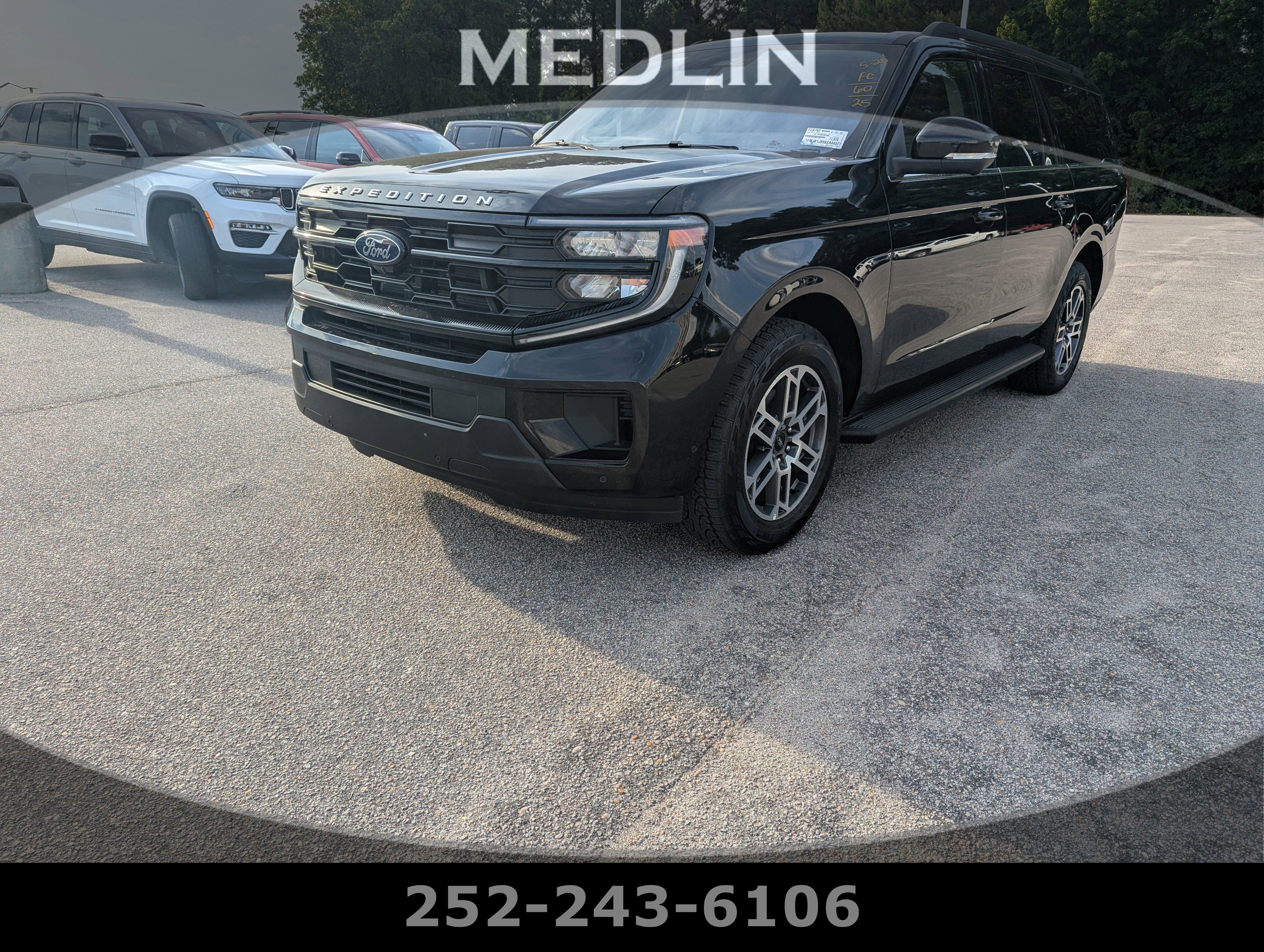 2025 Ford Expedition Max Active