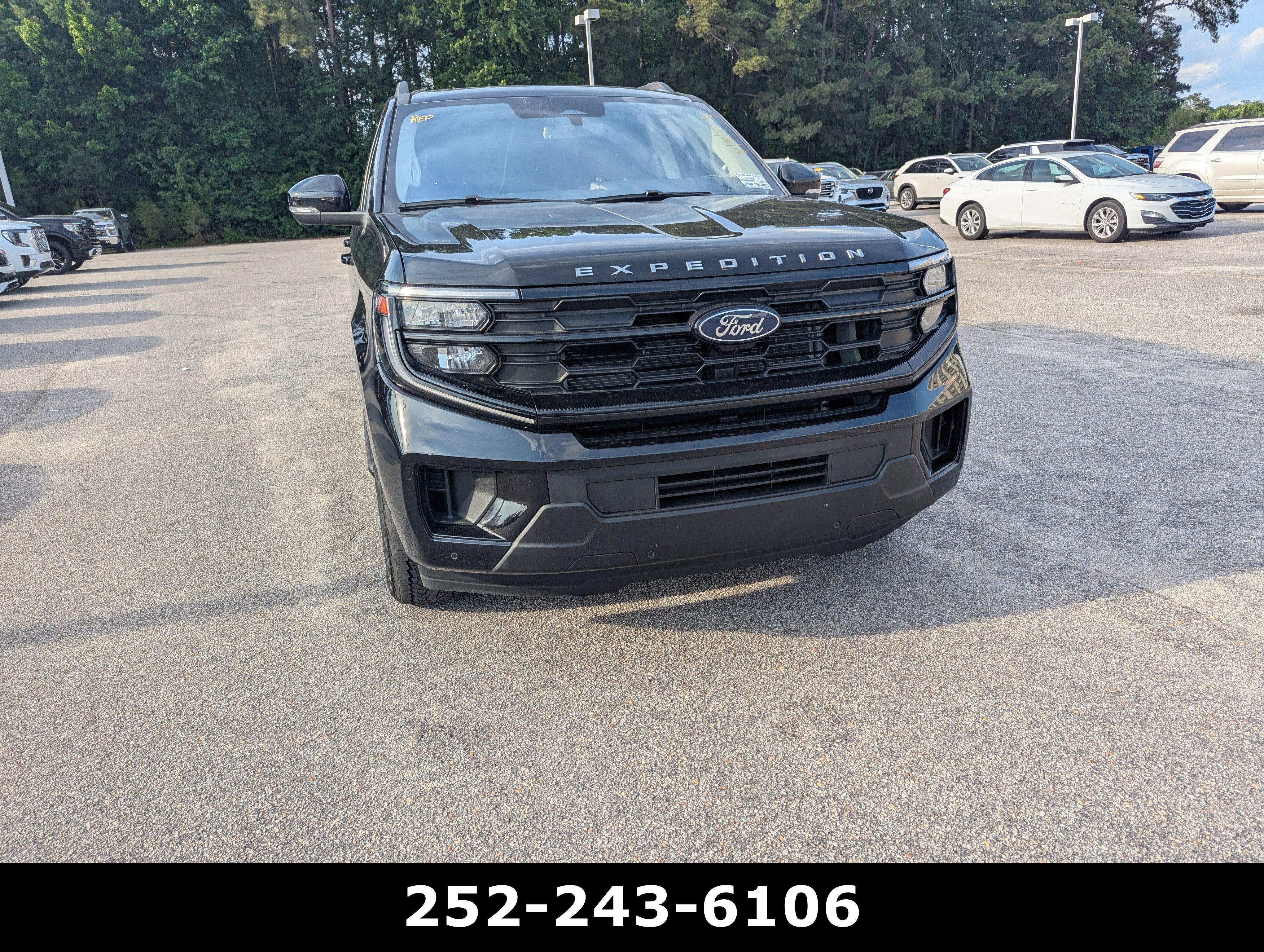 2025 Ford Expedition Max Active