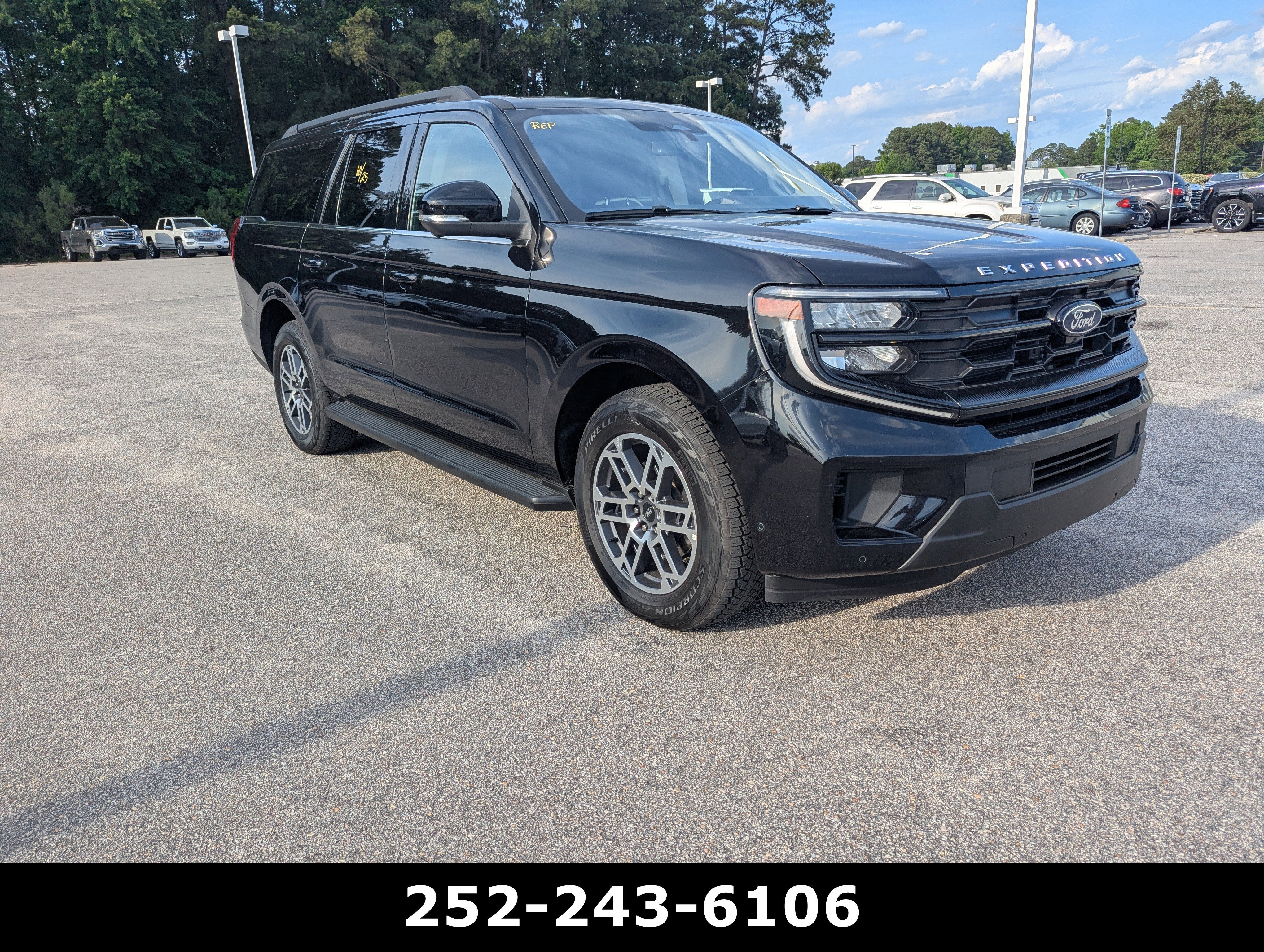2025 Ford Expedition Max Active