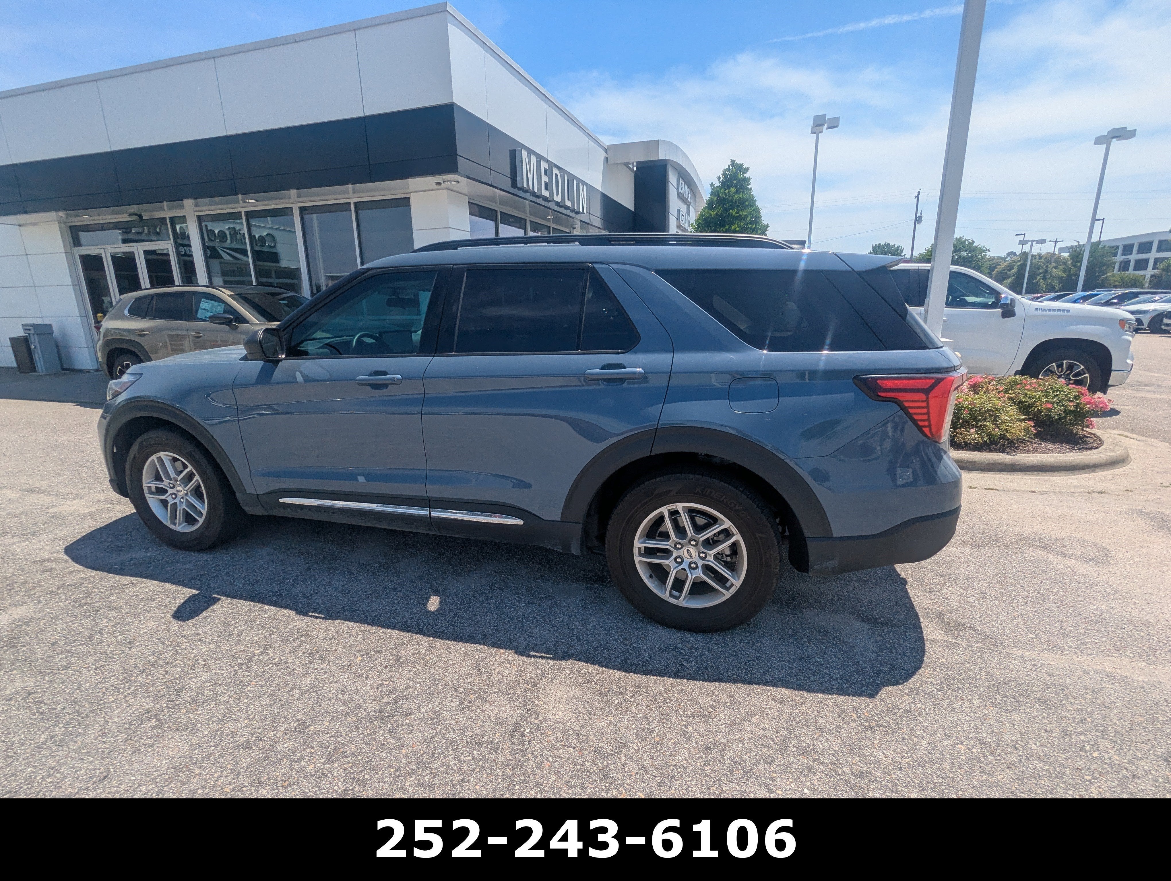 2025 Ford Explorer Active