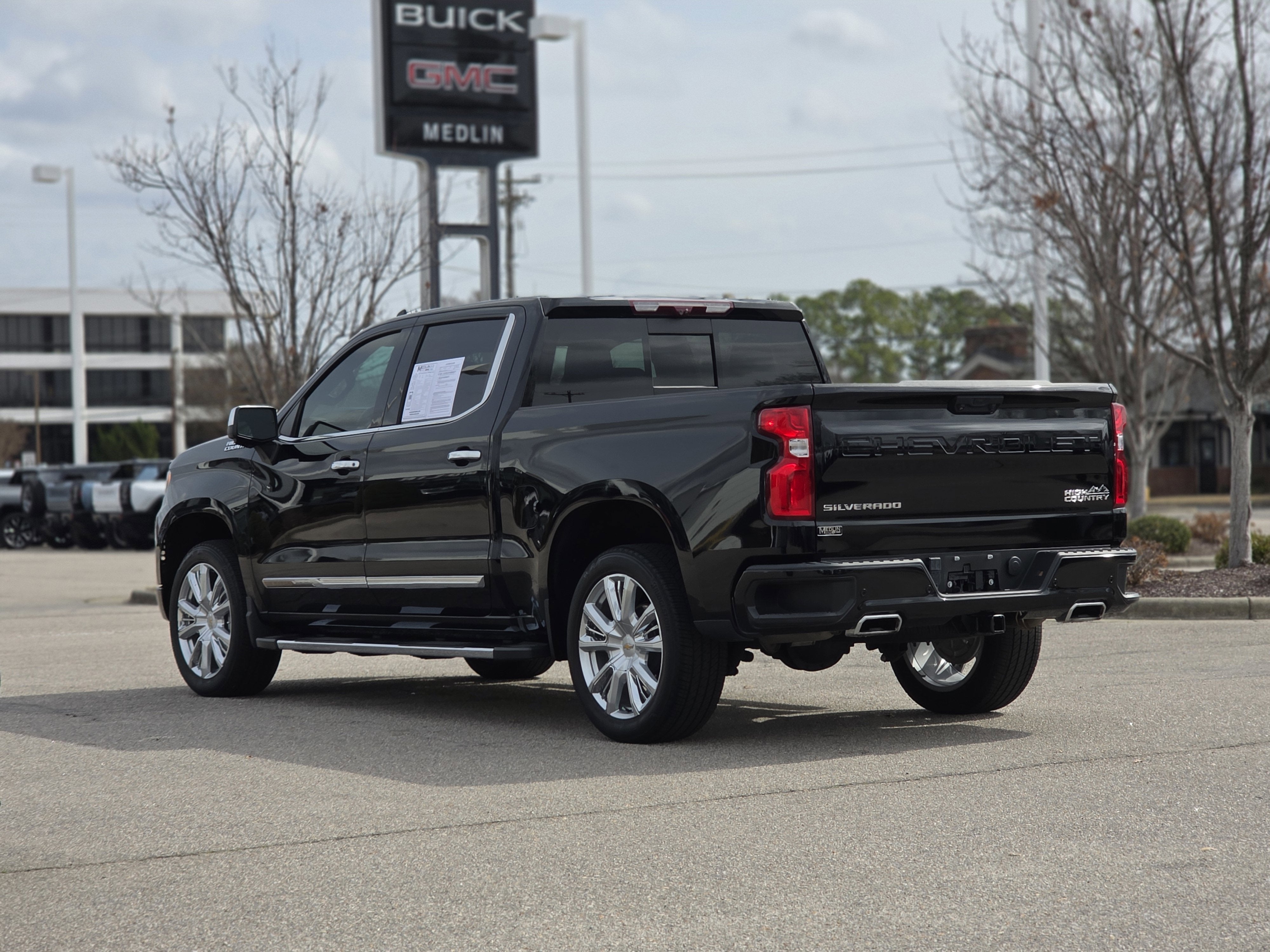 2022 Chevrolet Silverado 1500 High Country