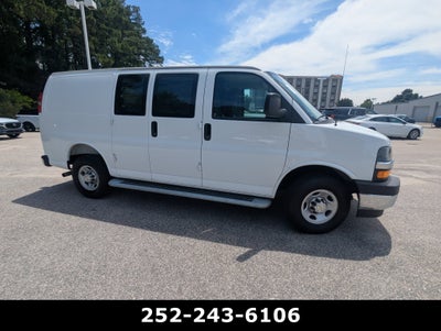 2025 Chevrolet Express Cargo WT