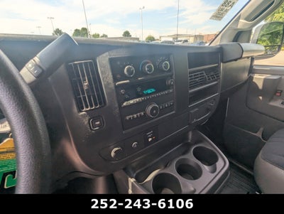 2025 Chevrolet Express Cargo WT