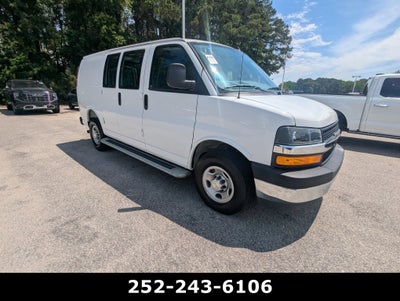 2025 Chevrolet Express Cargo WT