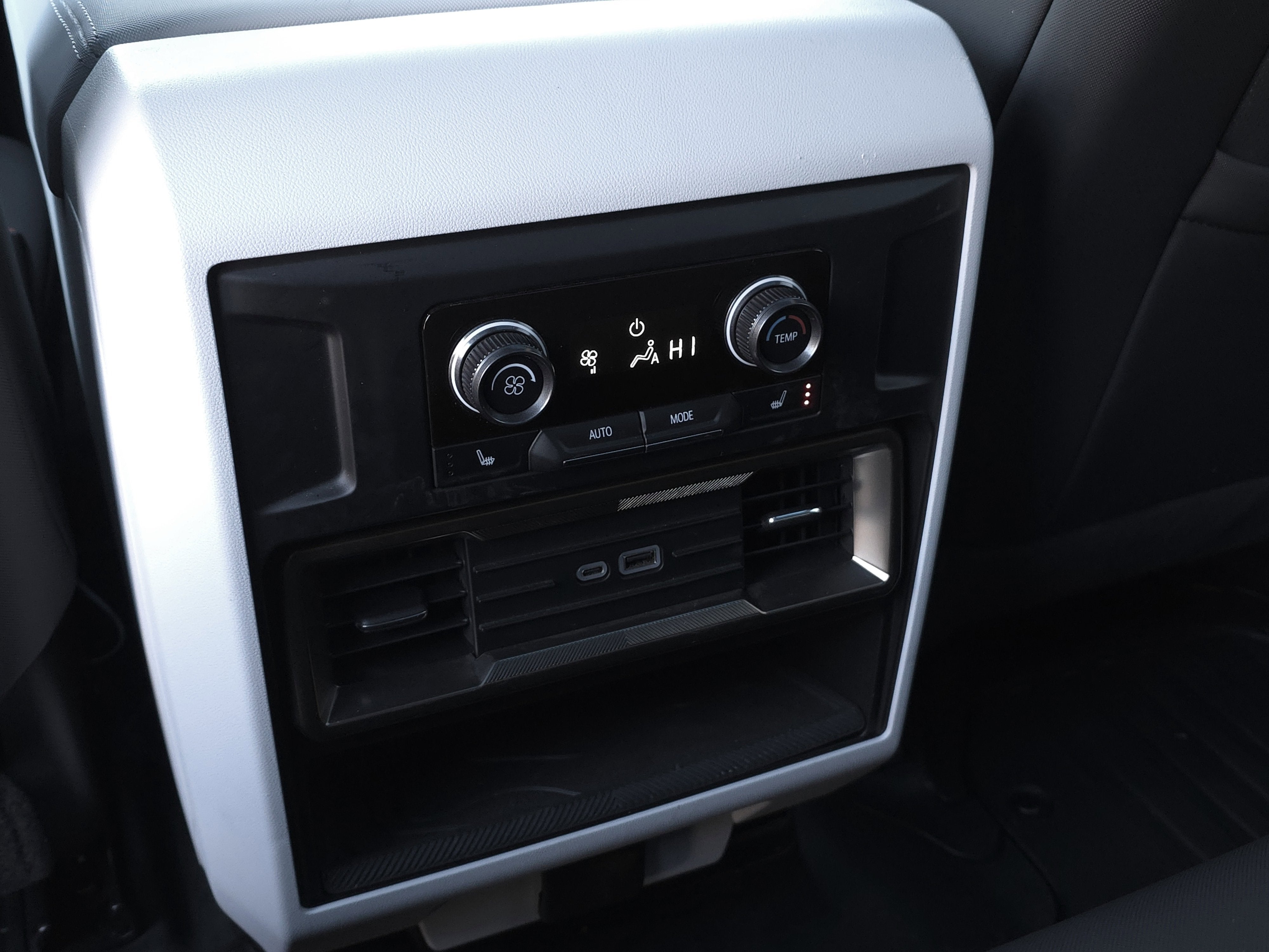 2024 GMC HUMMER EV SUV 3X OMEGA LIMITED EDITION