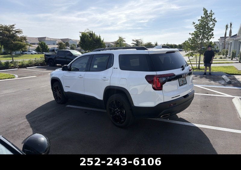 2023 GMC Acadia SLE