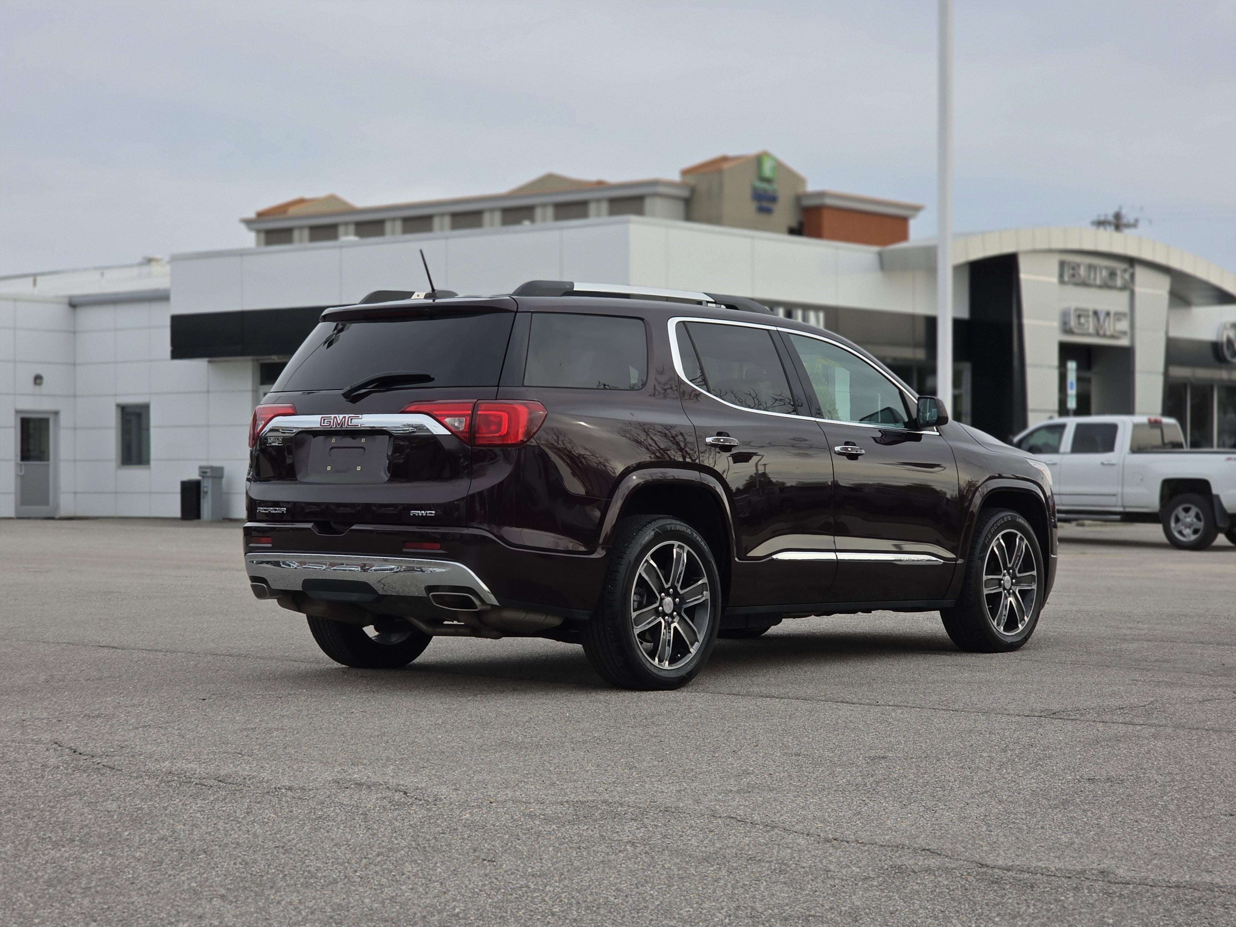 2017 GMC Acadia Denali