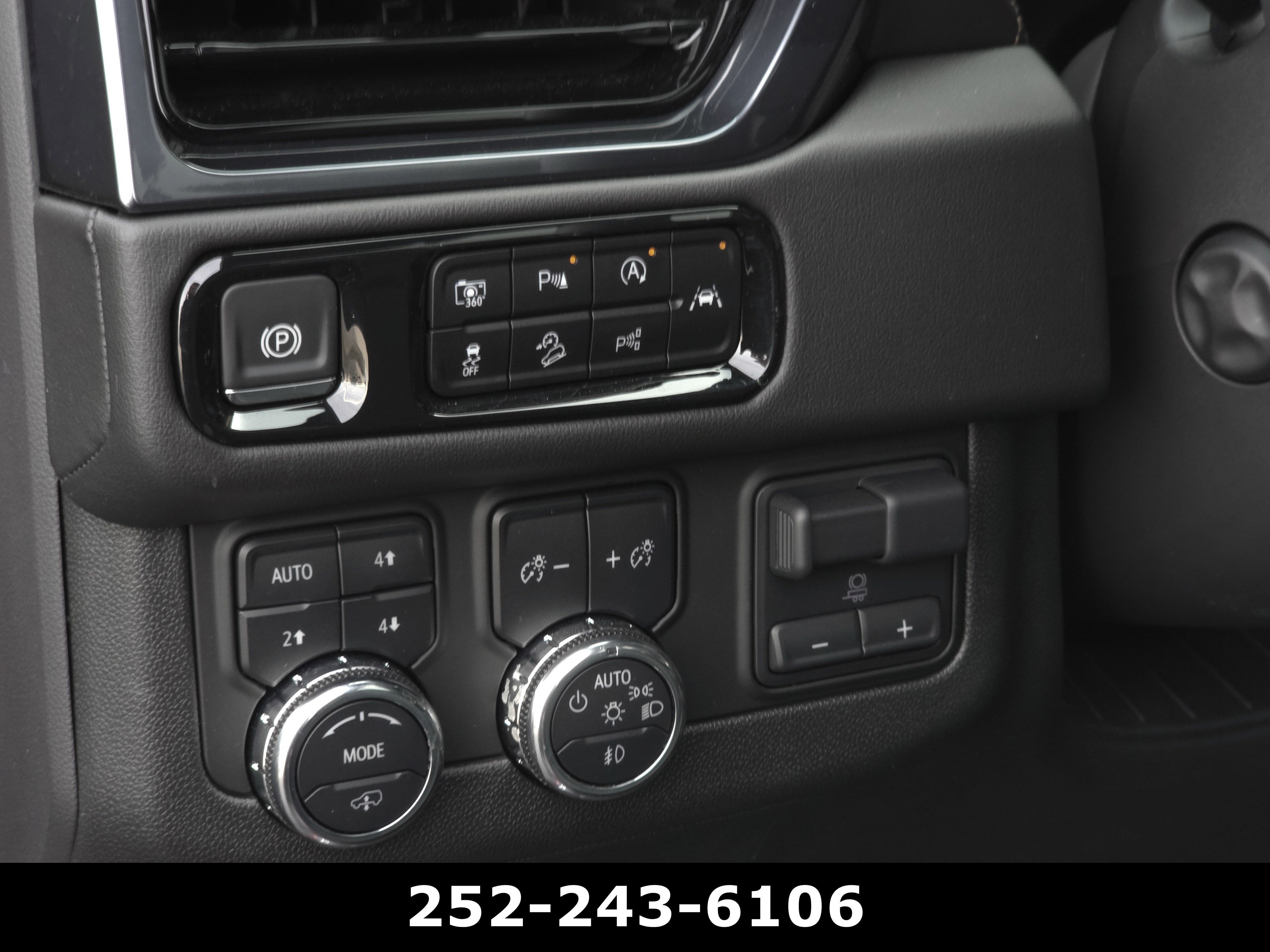 2025 GMC Yukon AT4