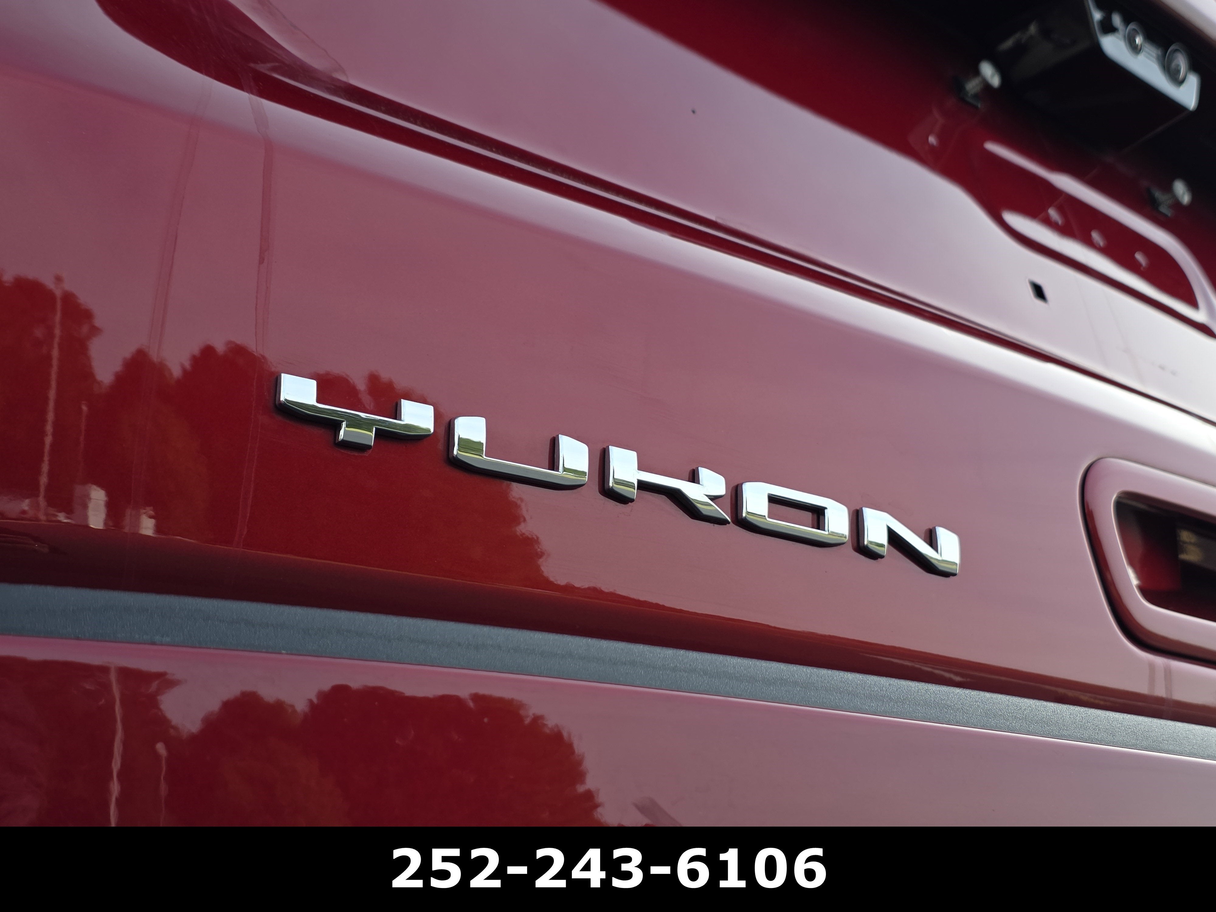 2025 GMC Yukon AT4