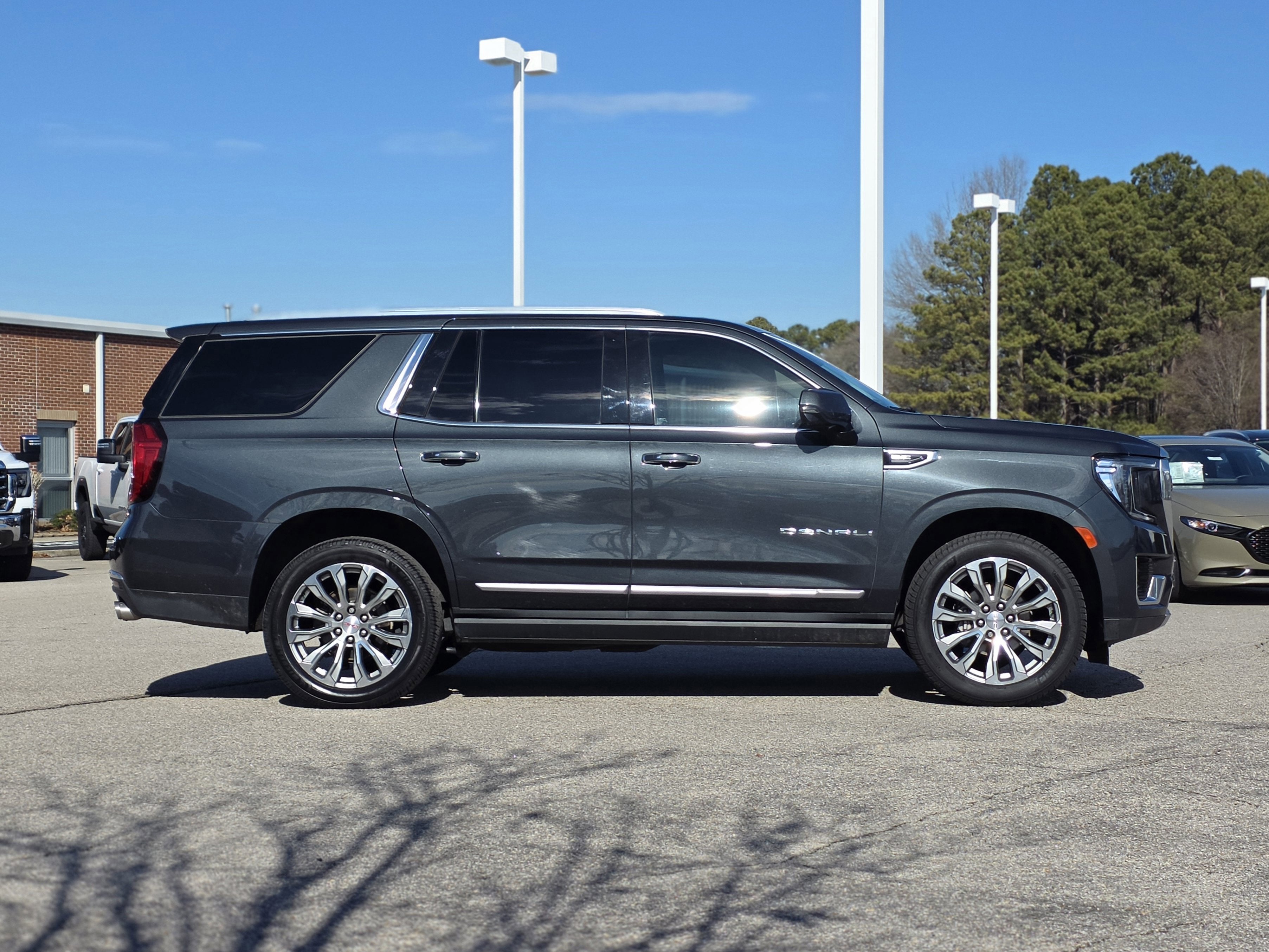 2022 GMC Yukon Denali