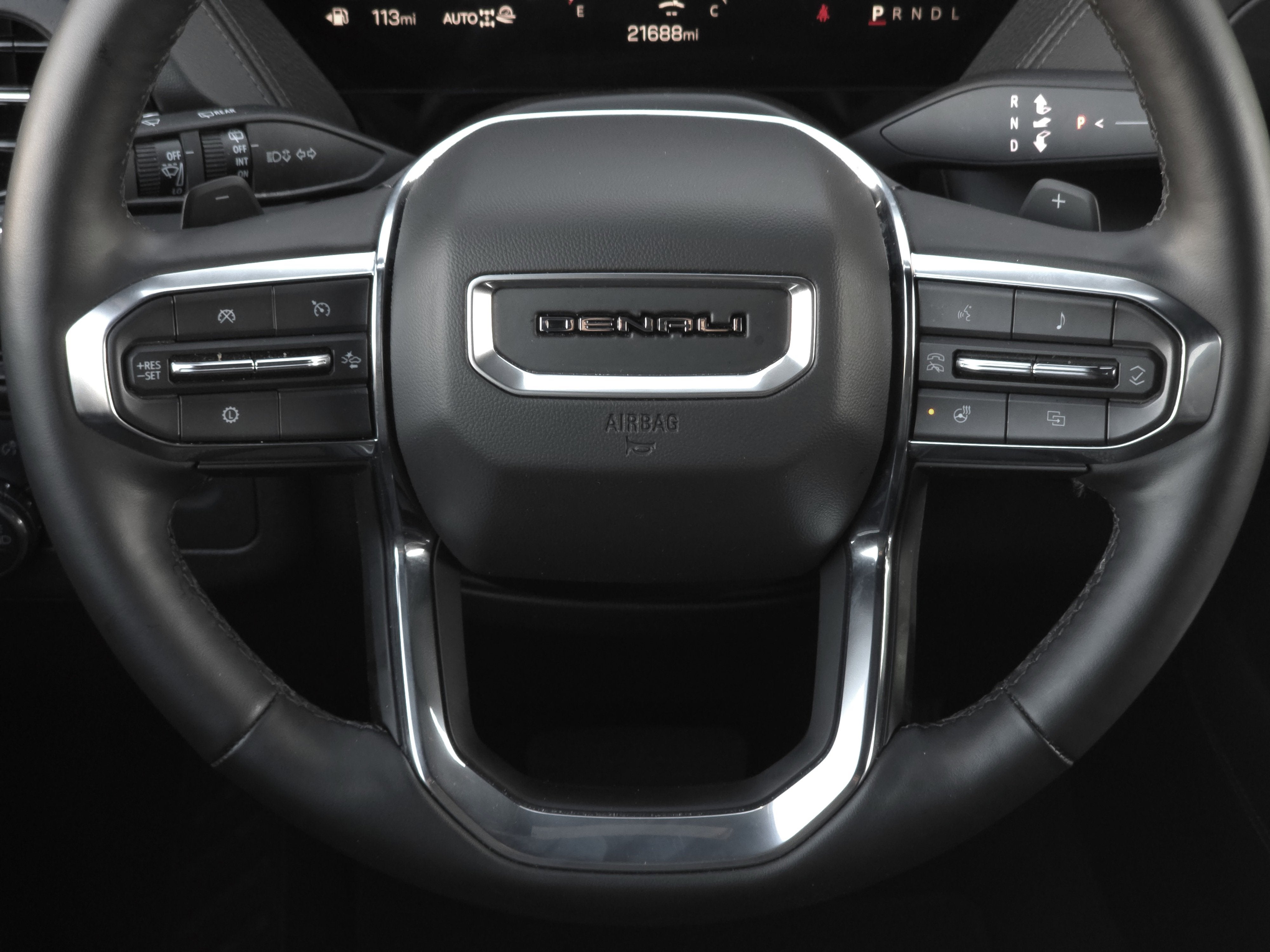 2025 GMC Yukon Denali