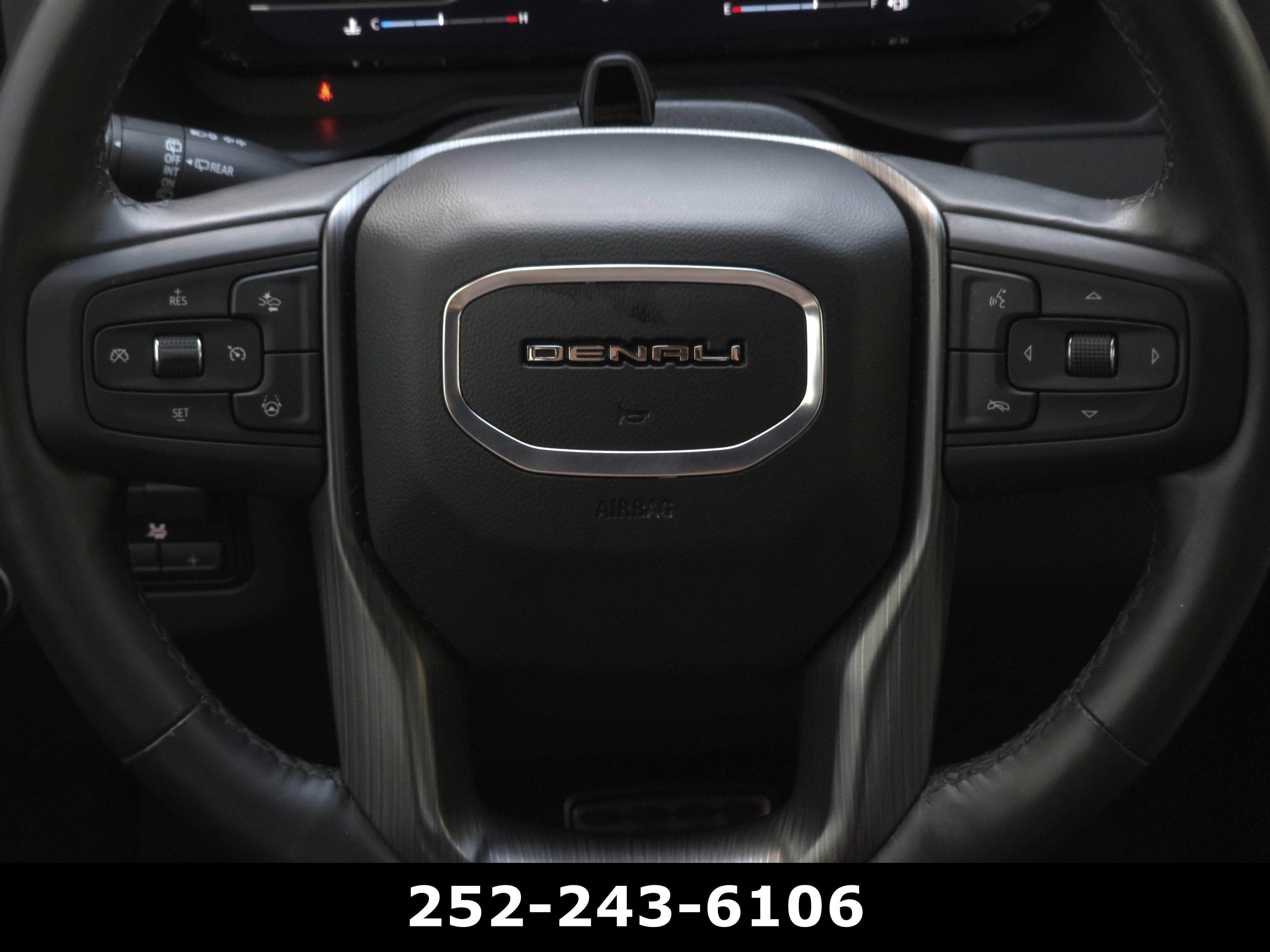 2024 GMC Yukon Denali Ultimate