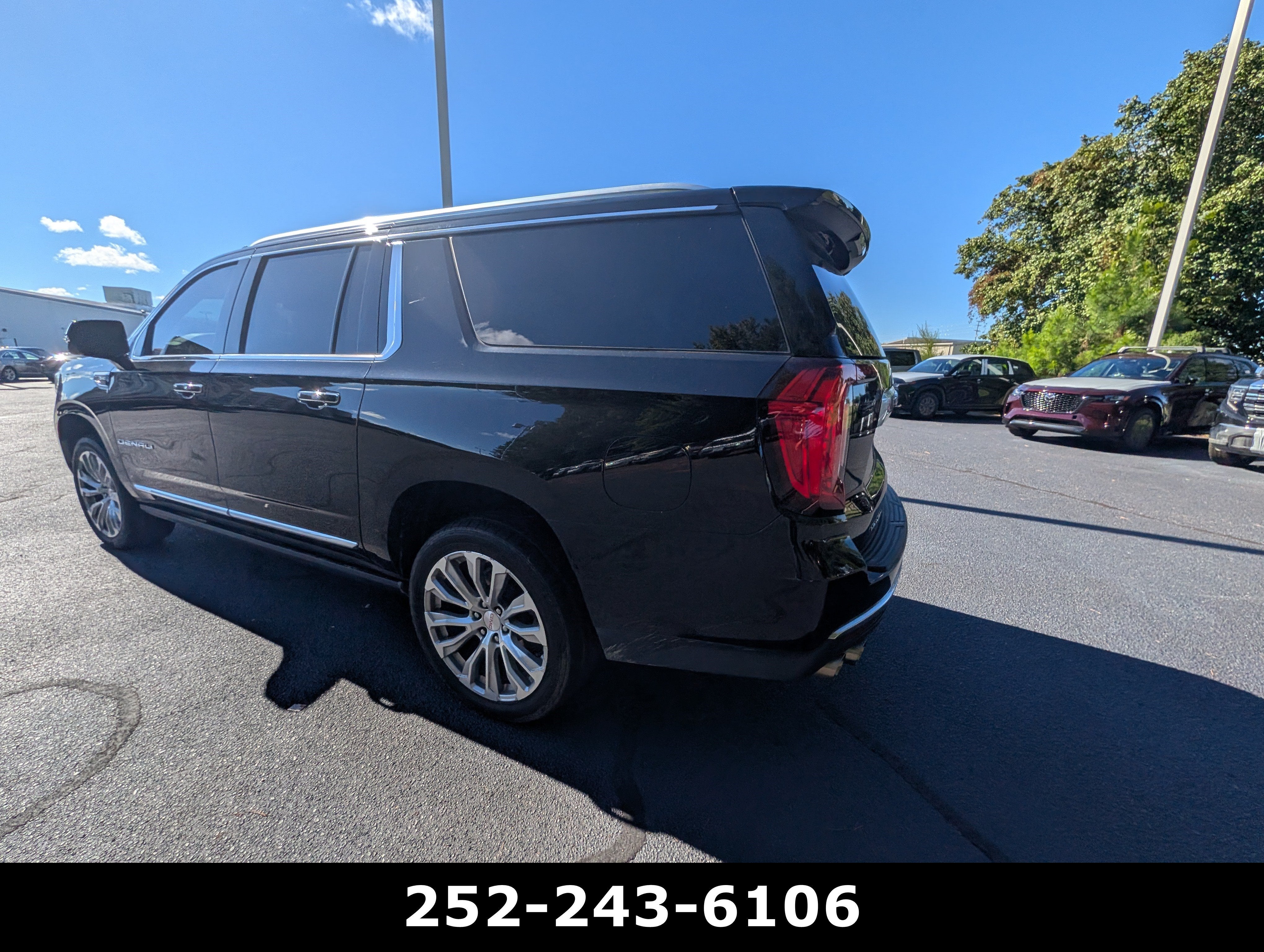 2023 GMC Yukon XL Denali