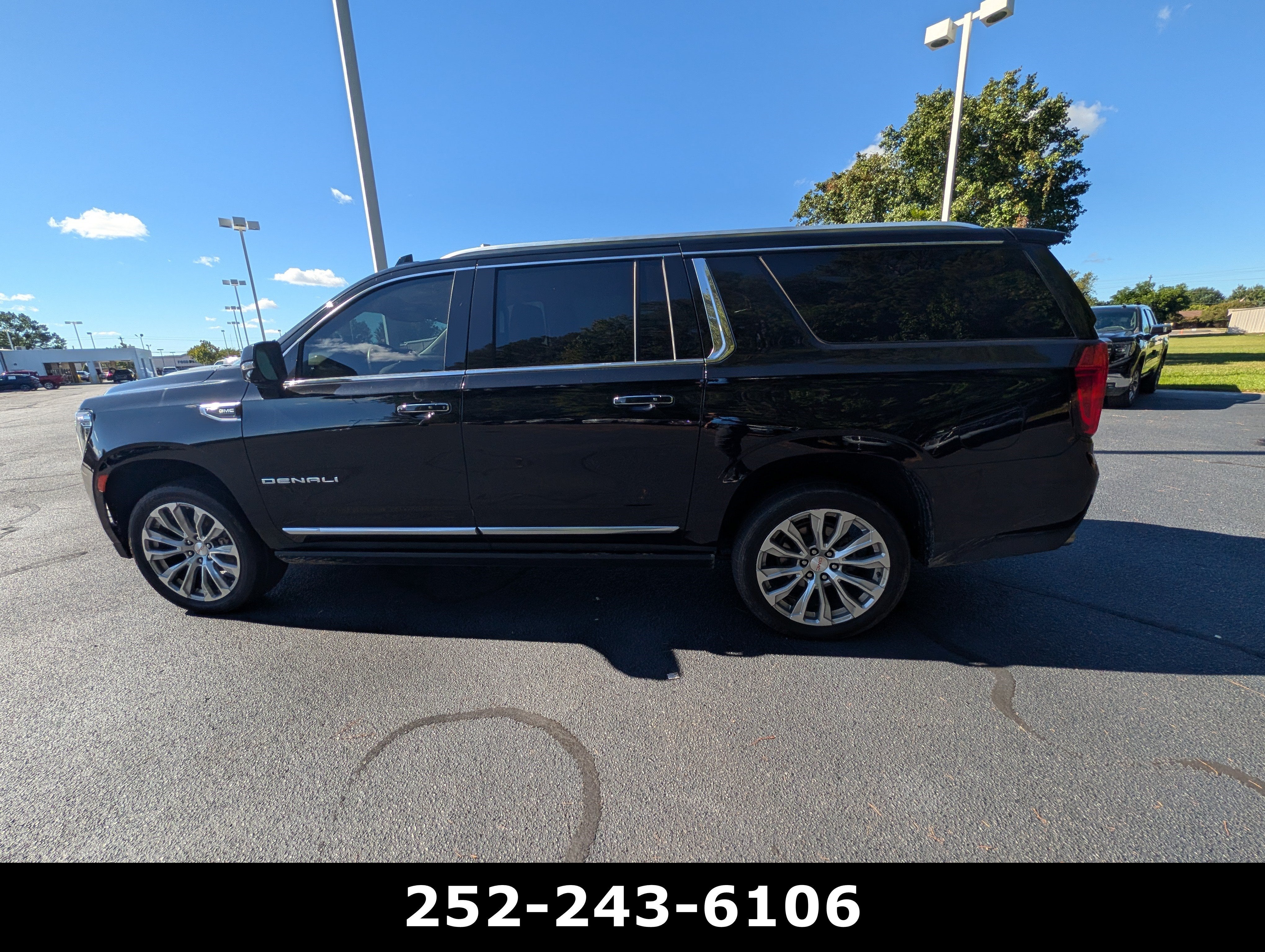 2023 GMC Yukon XL Denali