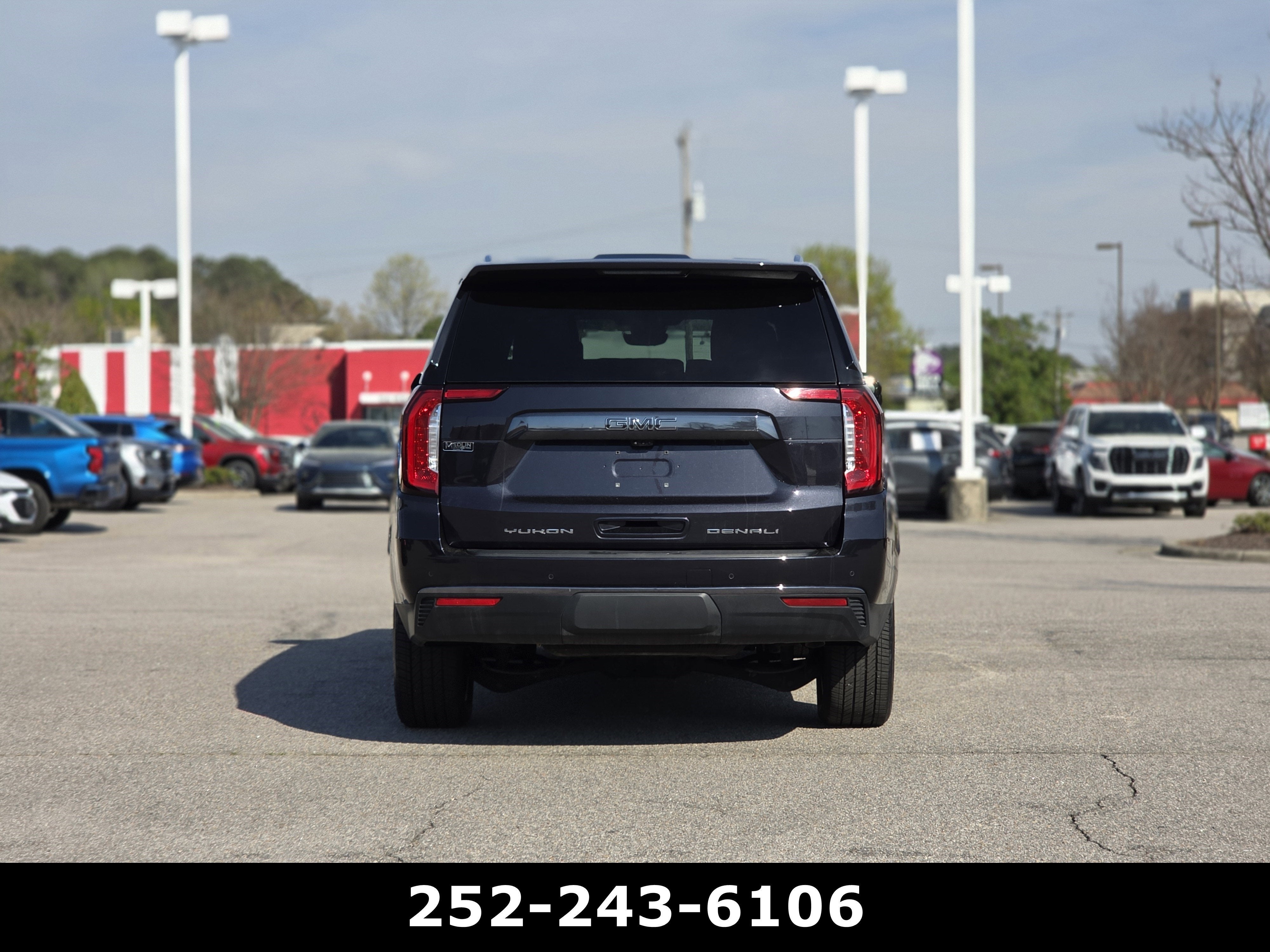 2023 GMC Yukon XL Denali Ultimate