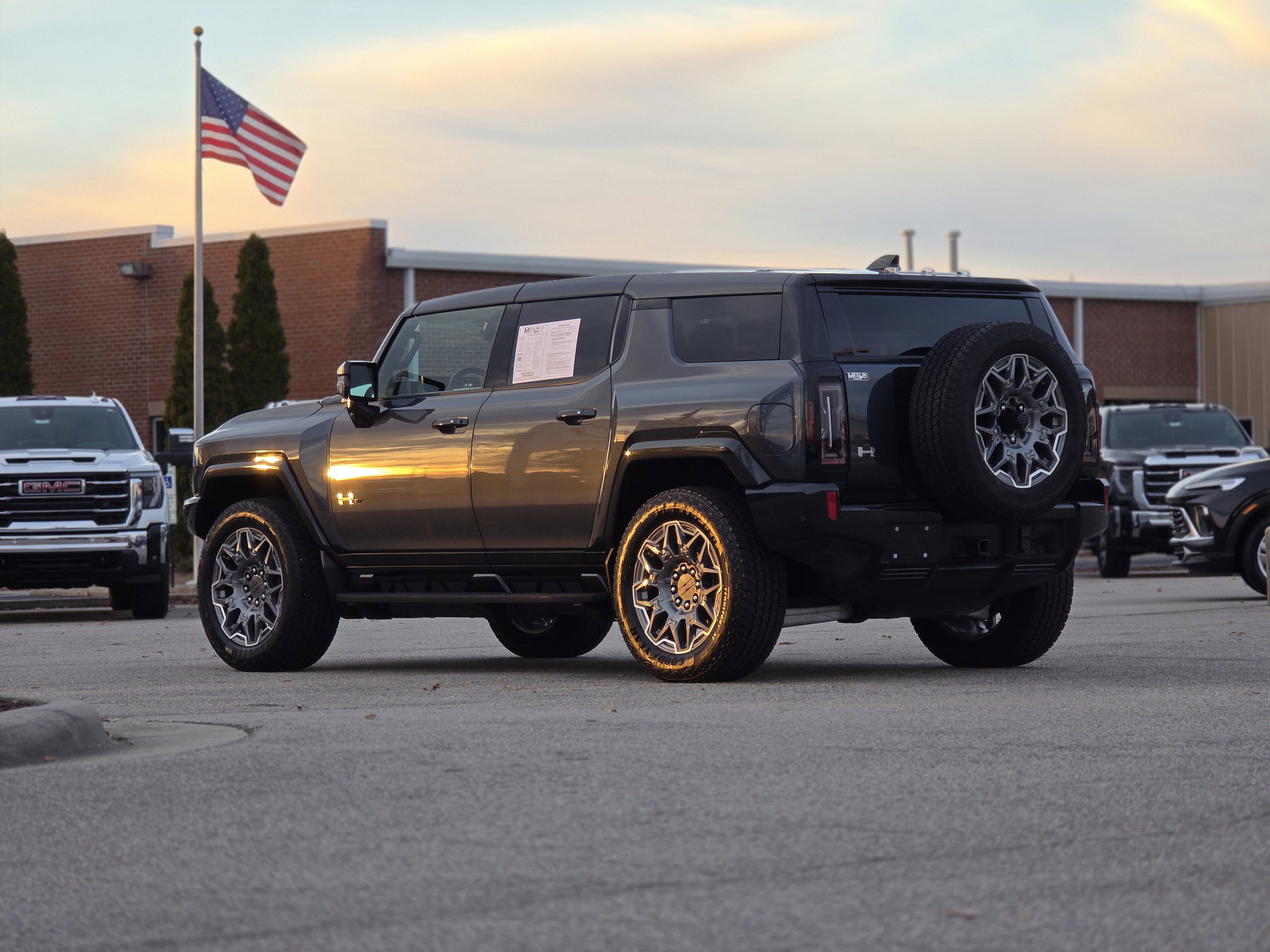 2025 GMC HUMMER EV SUV 3X