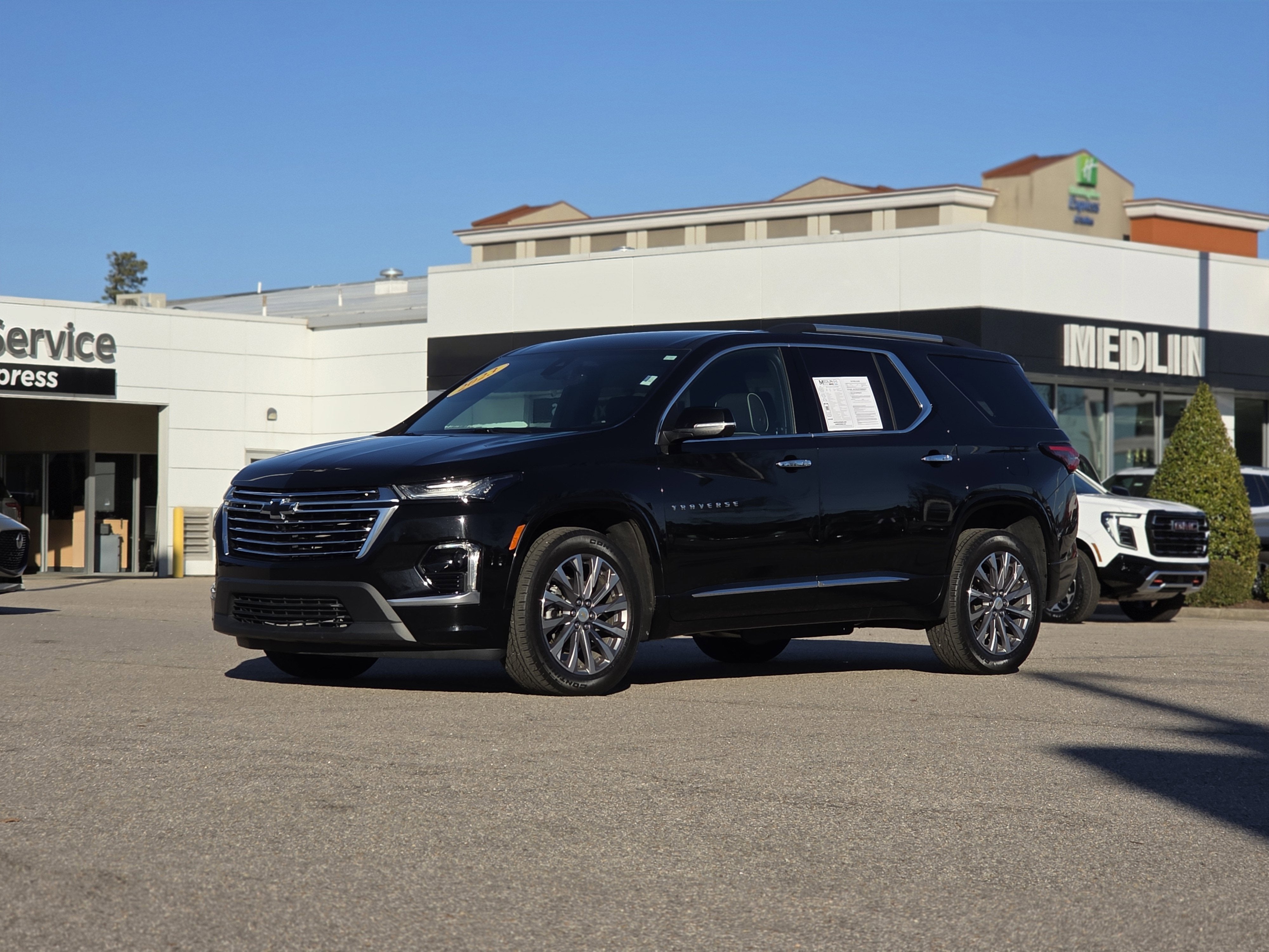 2023 Chevrolet Traverse Premier