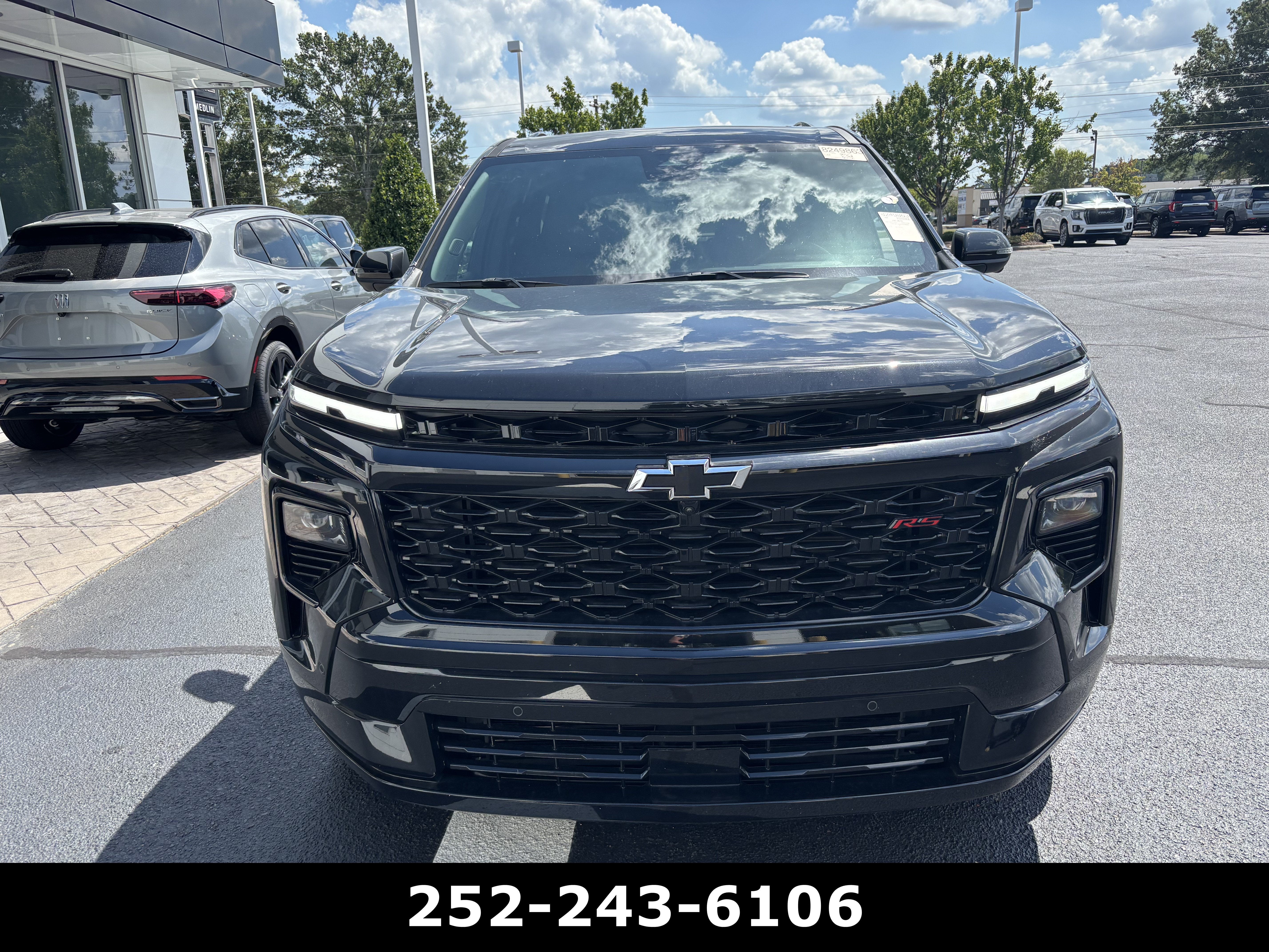 2025 Chevrolet Traverse RS