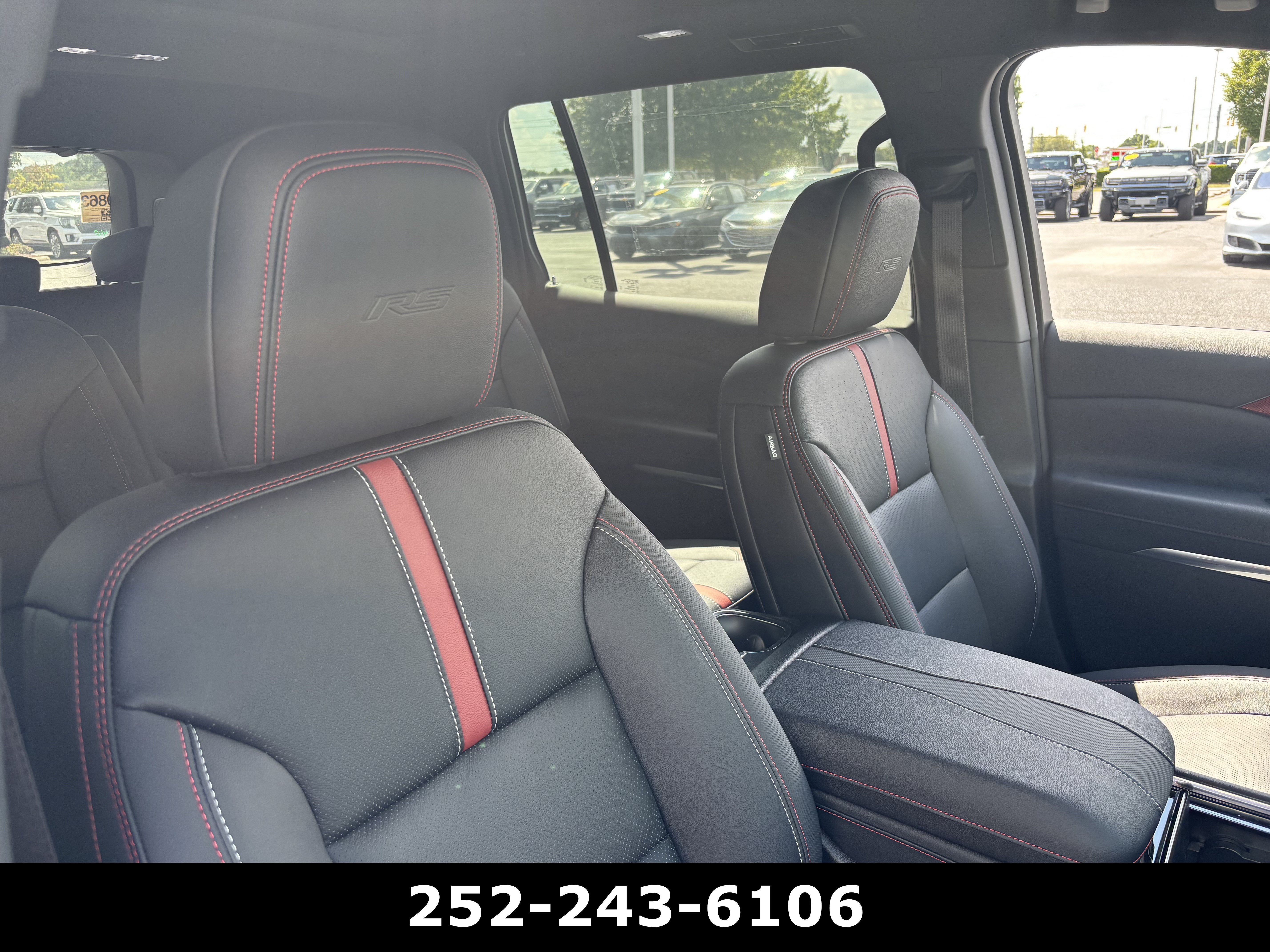 2025 Chevrolet Traverse RS