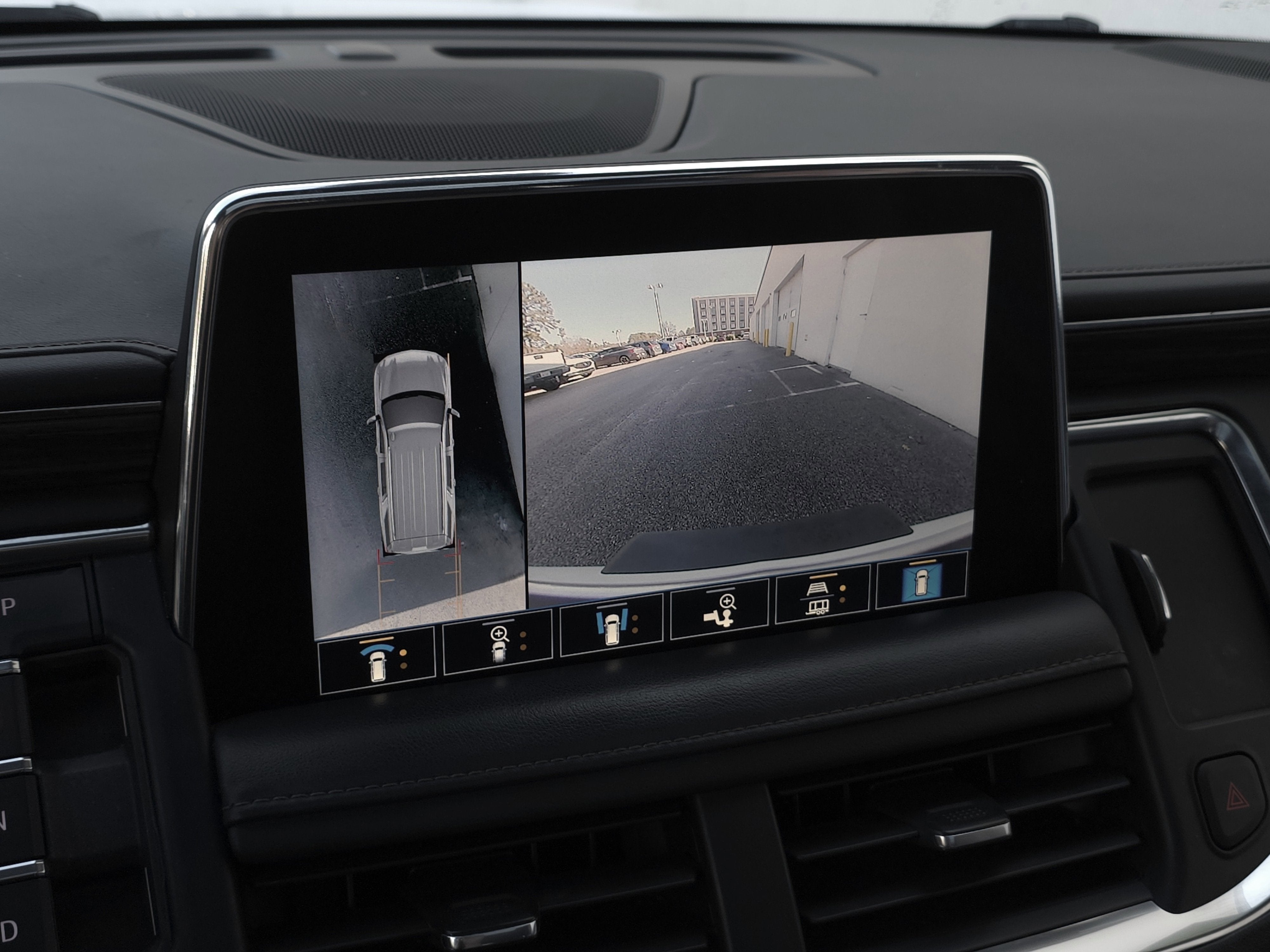 2021 Chevrolet Suburban High Country