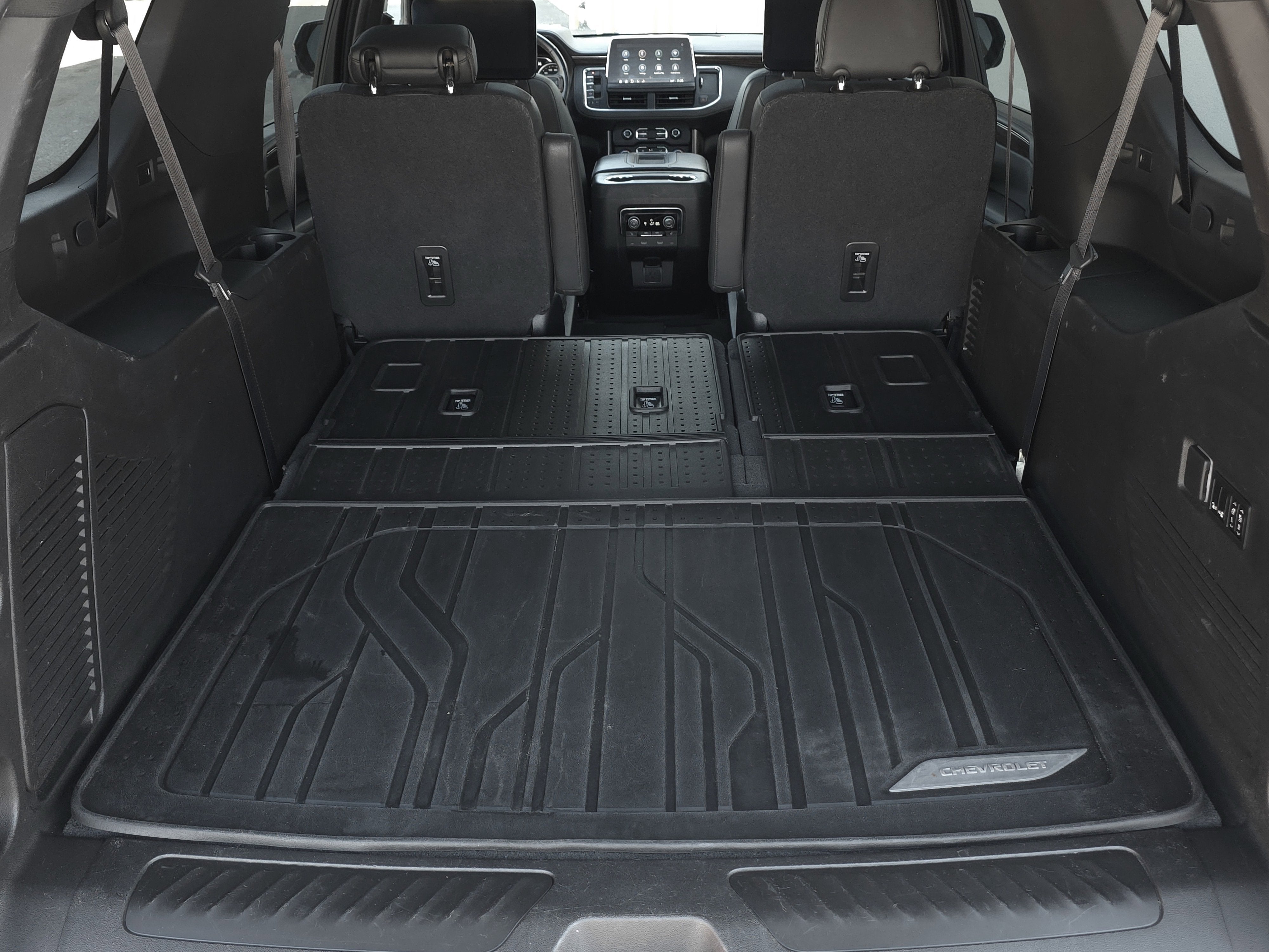 2021 Chevrolet Suburban High Country