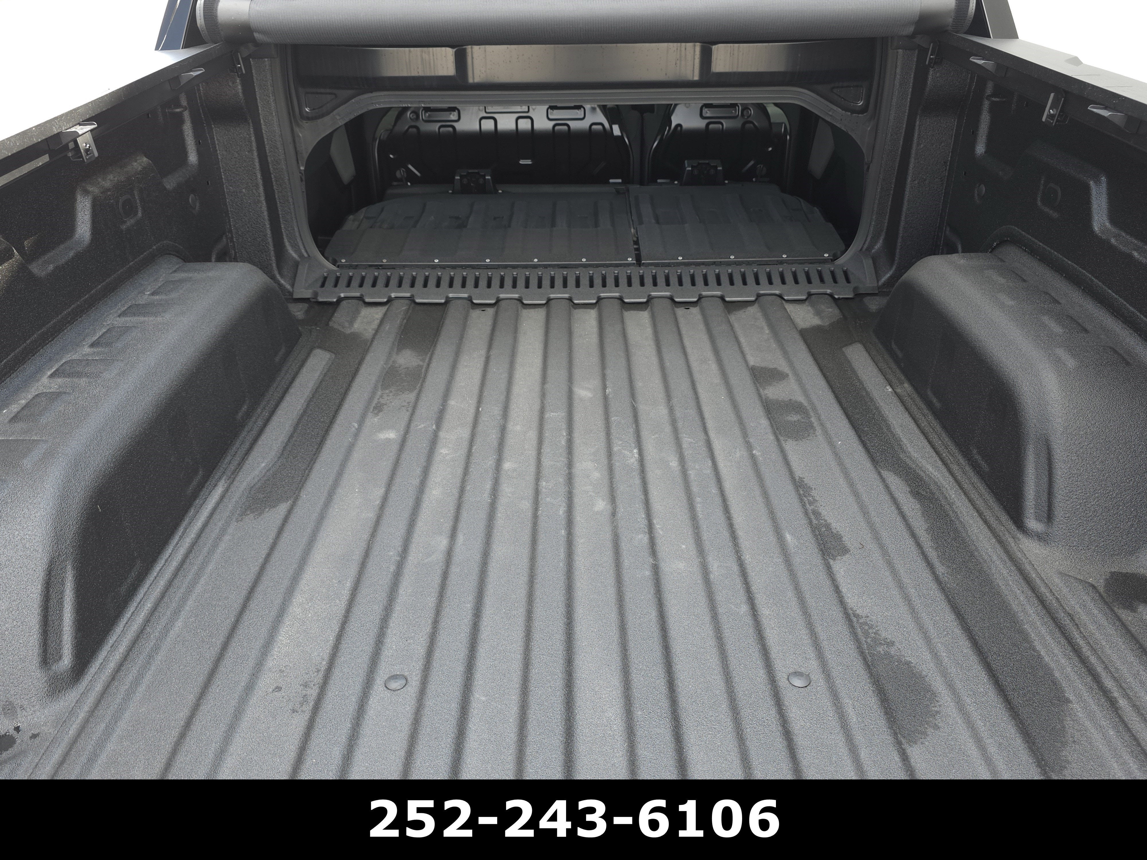 2024 GMC Sierra EV Denali Edition 1