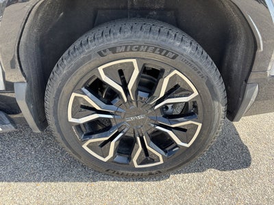 2024 GMC Sierra EV Denali Edition 1