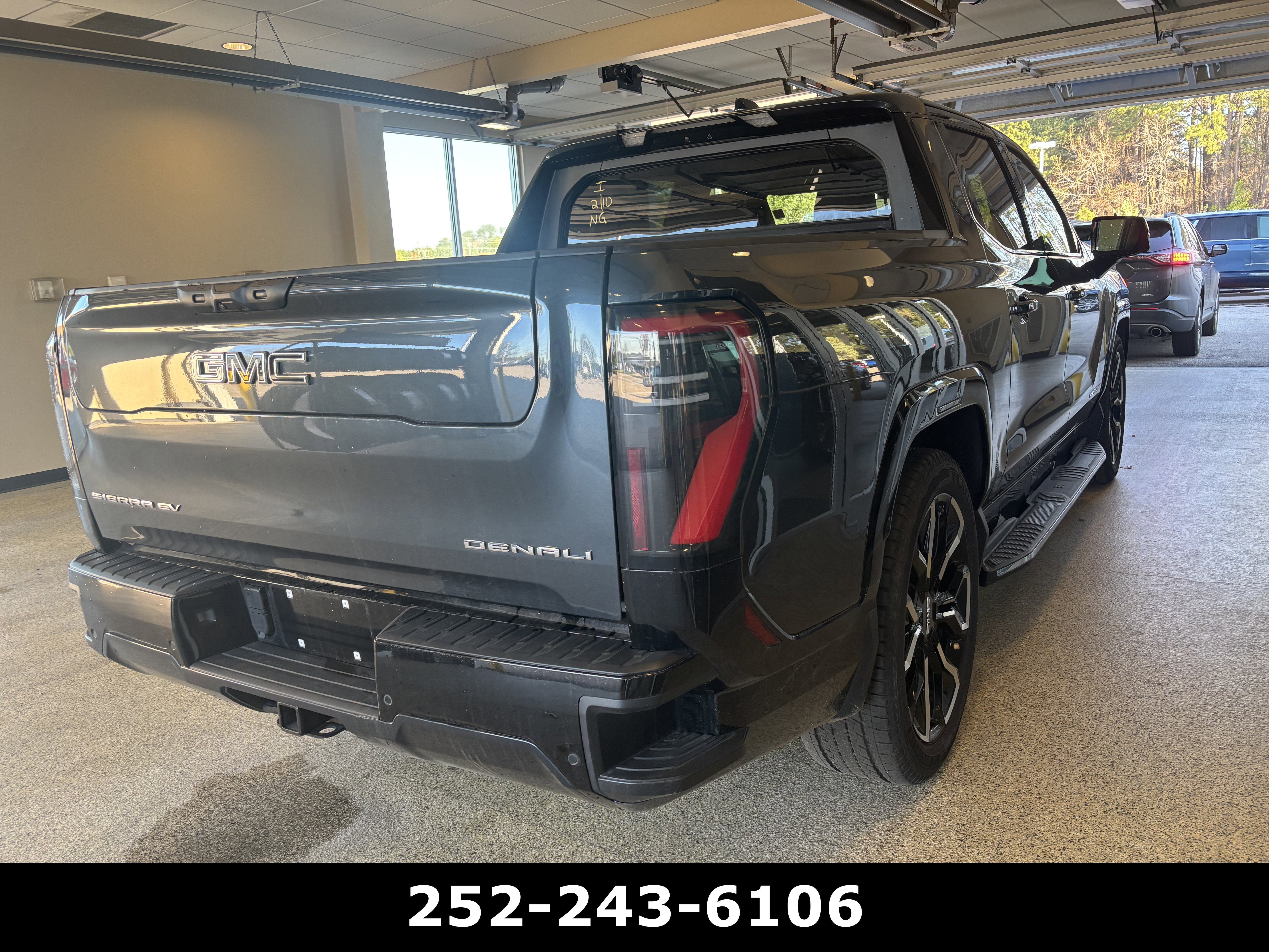 2025 GMC Sierra EV Max Range Denali