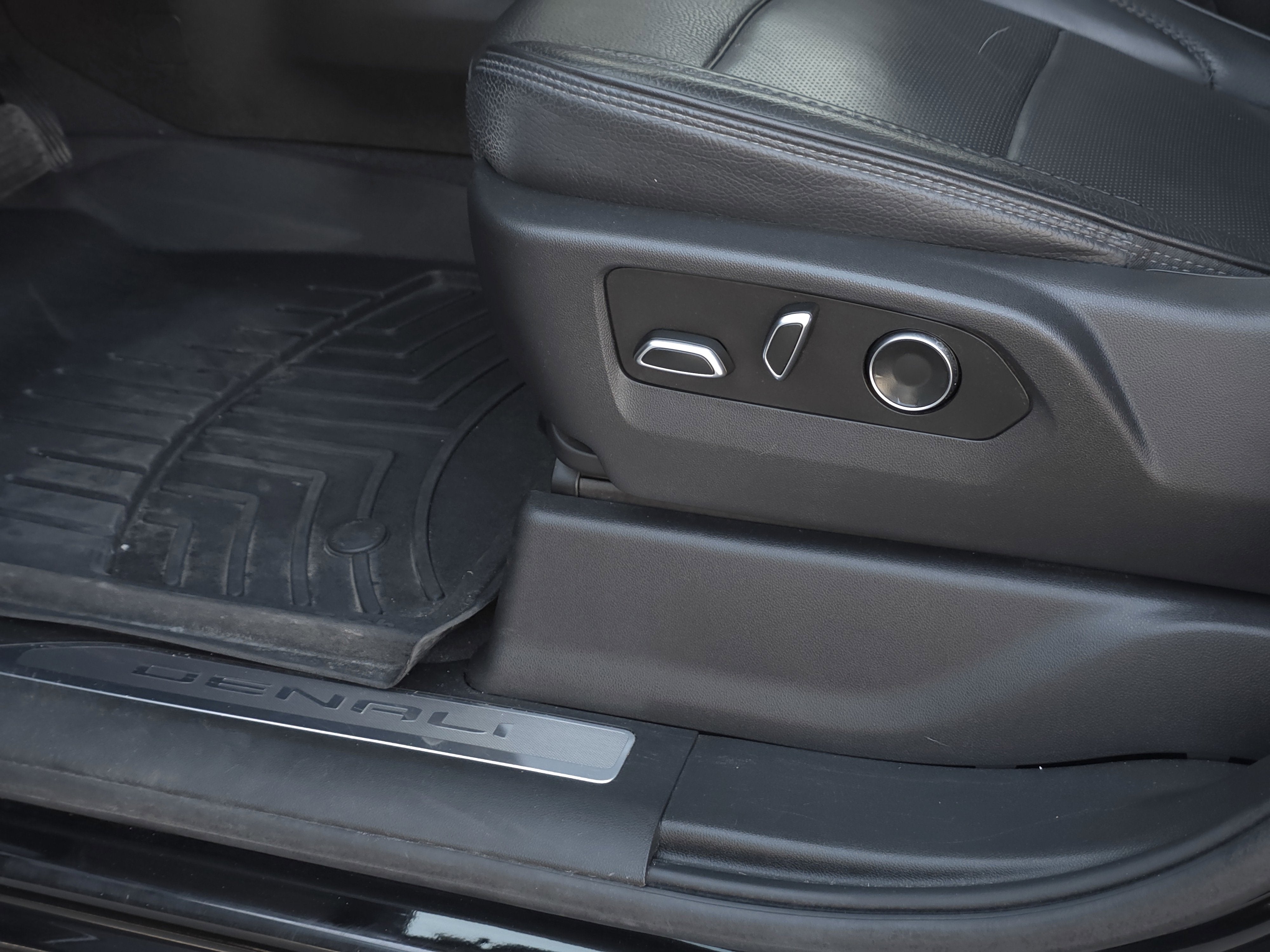 2024 GMC Sierra 3500 HD Denali